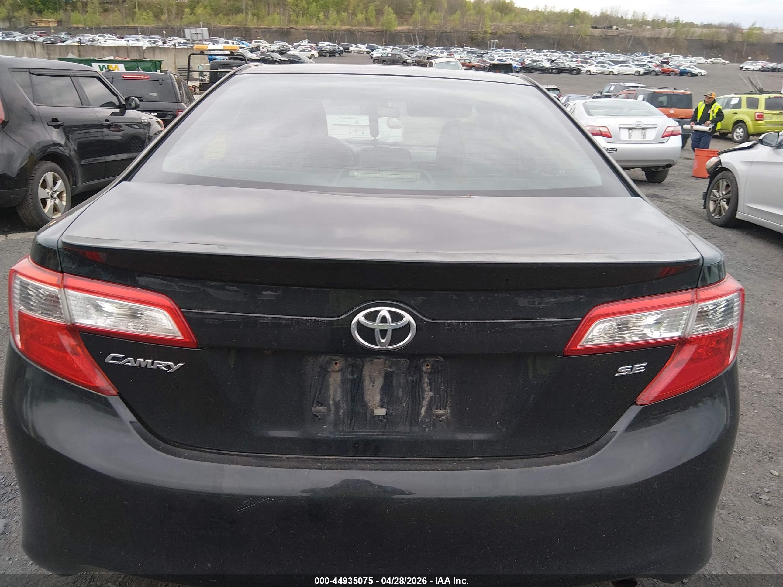 2014 Toyota Camry Se Black vin: 4T1BF1FK1EU447485