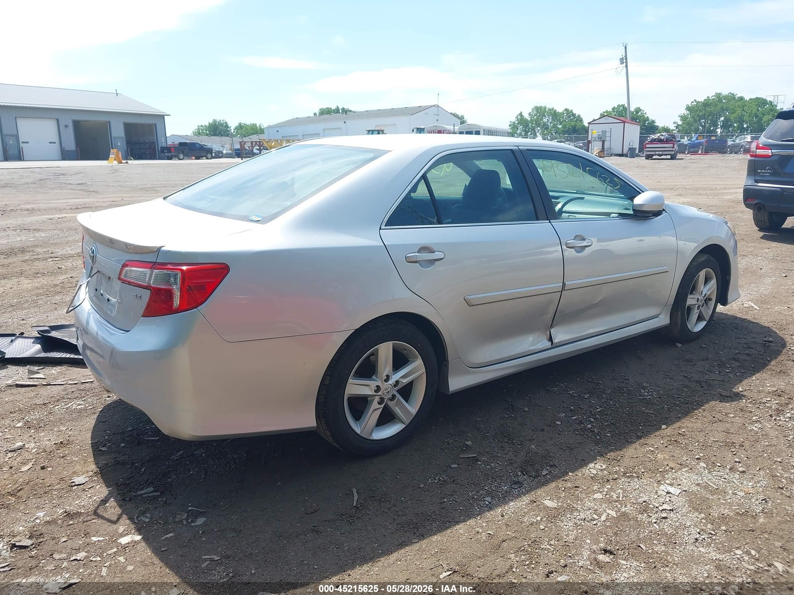 2014 Toyota Camry Se Silver vin: 4T1BF1FK1EU455229