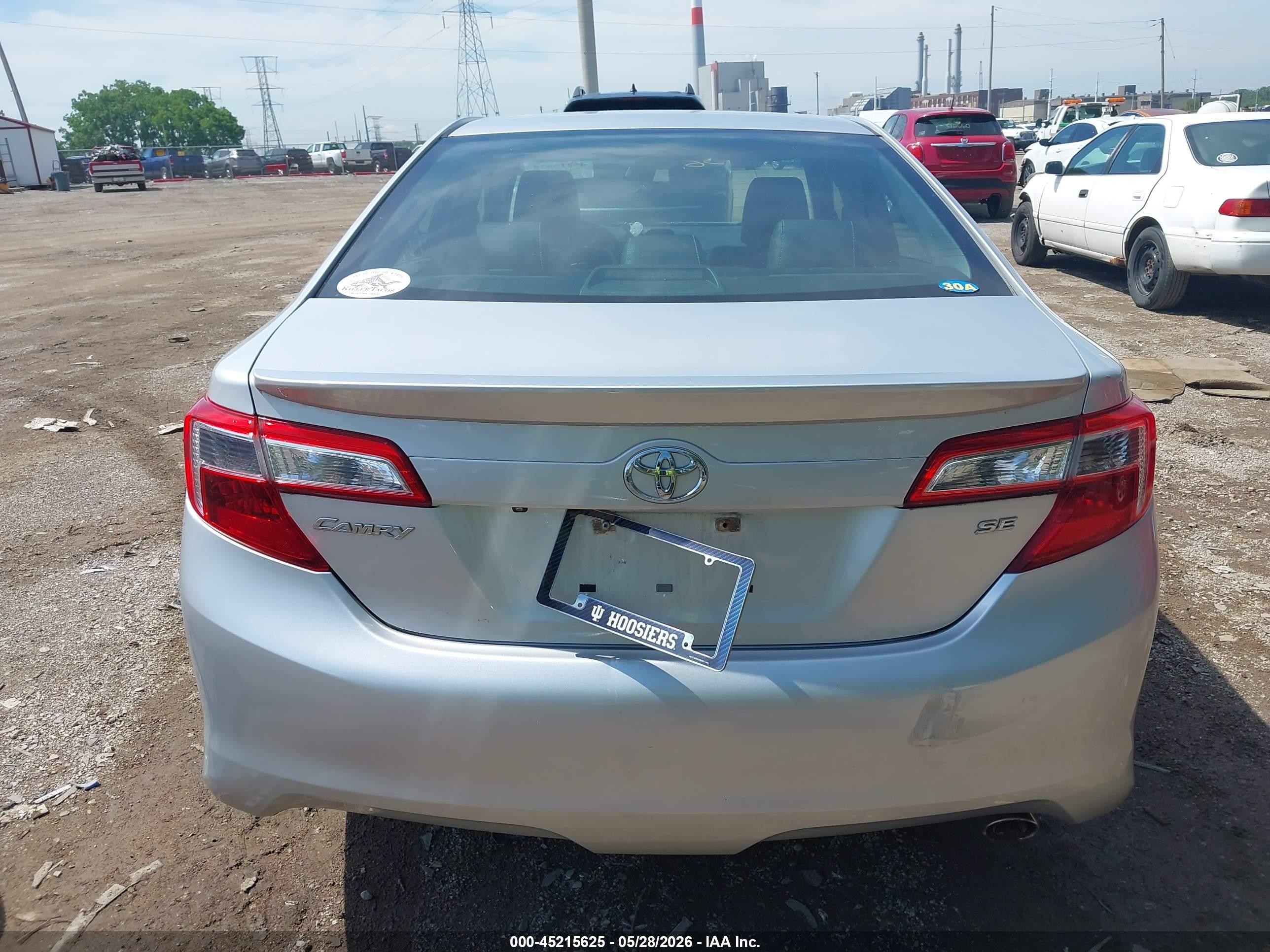 2014 Toyota Camry Se Silver vin: 4T1BF1FK1EU455229