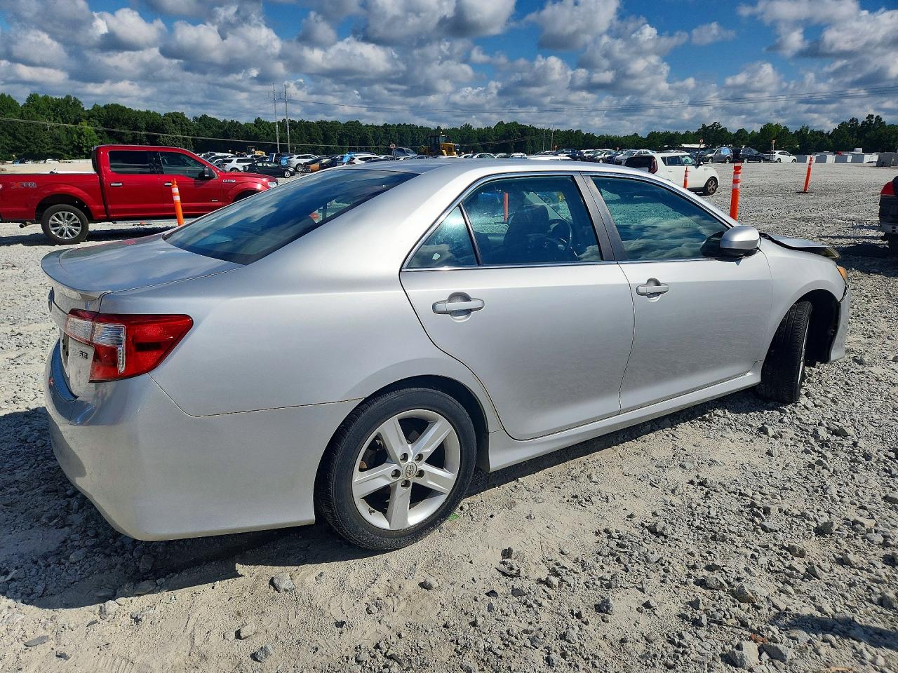 2014 Toyota Camry Se Silver vin: 4T1BF1FK1EU455361
