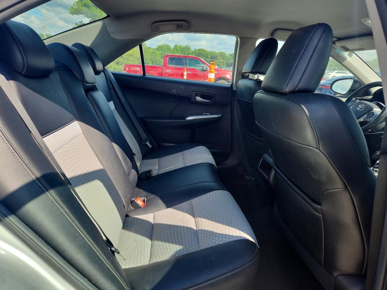 2014 Toyota Camry Se Silver vin: 4T1BF1FK1EU455361