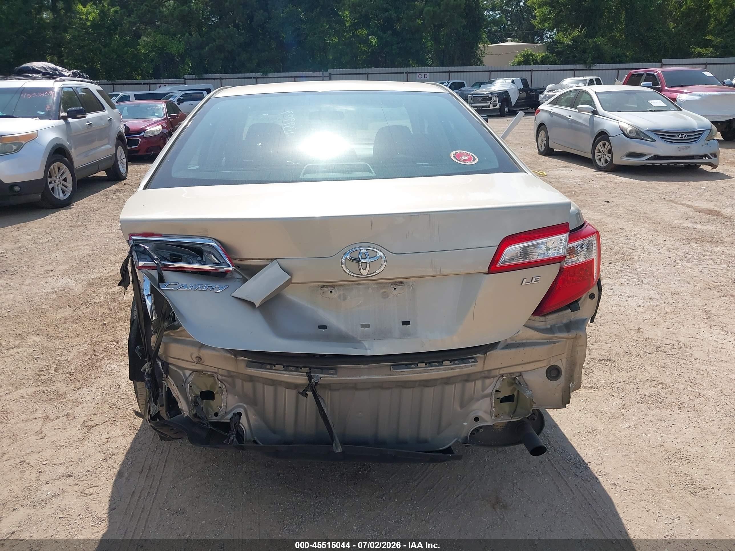 2014 Toyota Camry Le Gold vin: 4T1BF1FK1EU459989