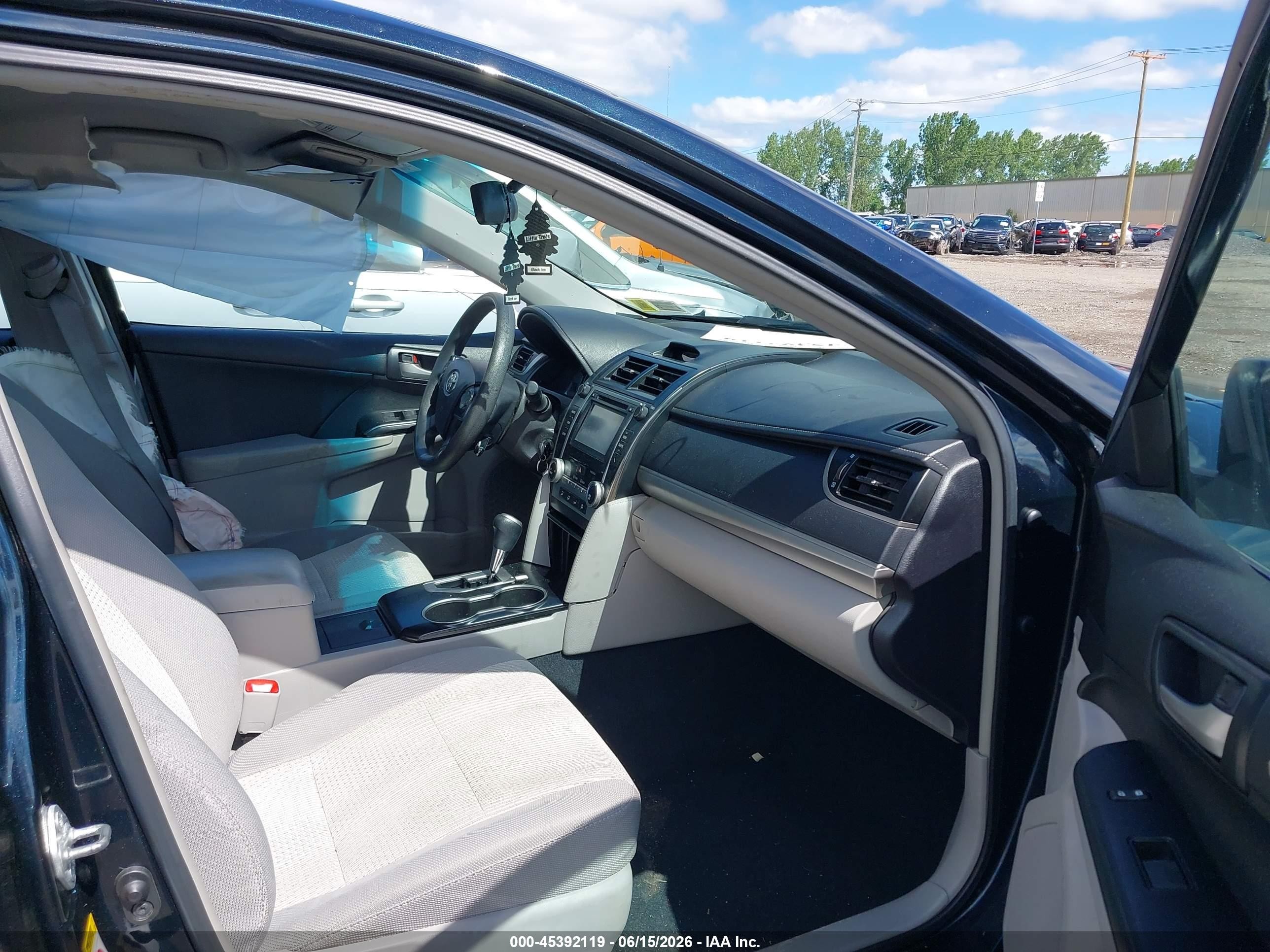 2014 Toyota Camry Le Black vin: 4T1BF1FK1EU462262
