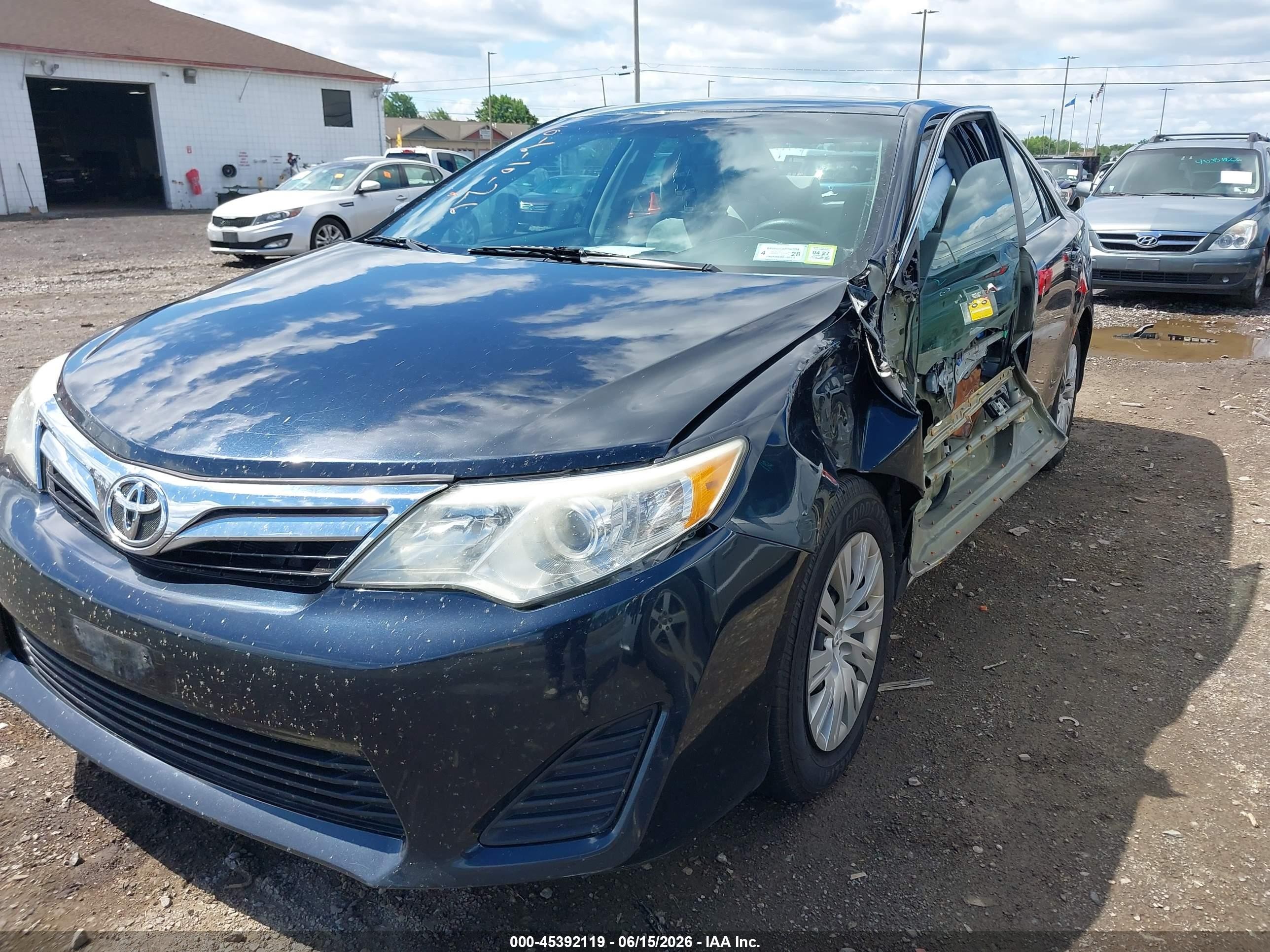 2014 Toyota Camry Le Black vin: 4T1BF1FK1EU462262