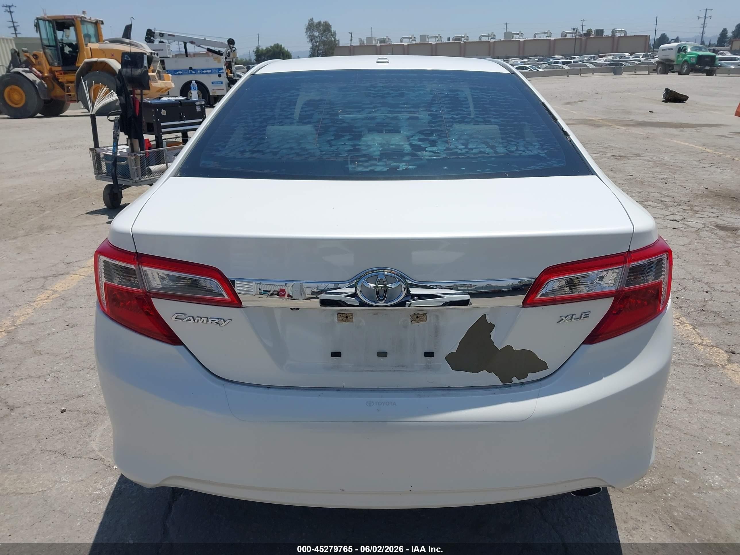 2014 Toyota Camry Xle White vin: 4T1BF1FK1EU462908