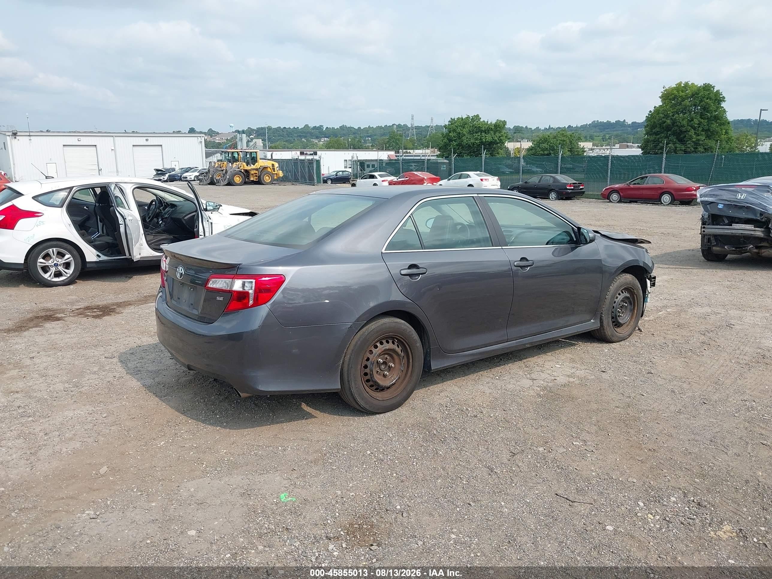 2014 Toyota Camry Se Sport Gray vin: 4T1BF1FK1EU470569
