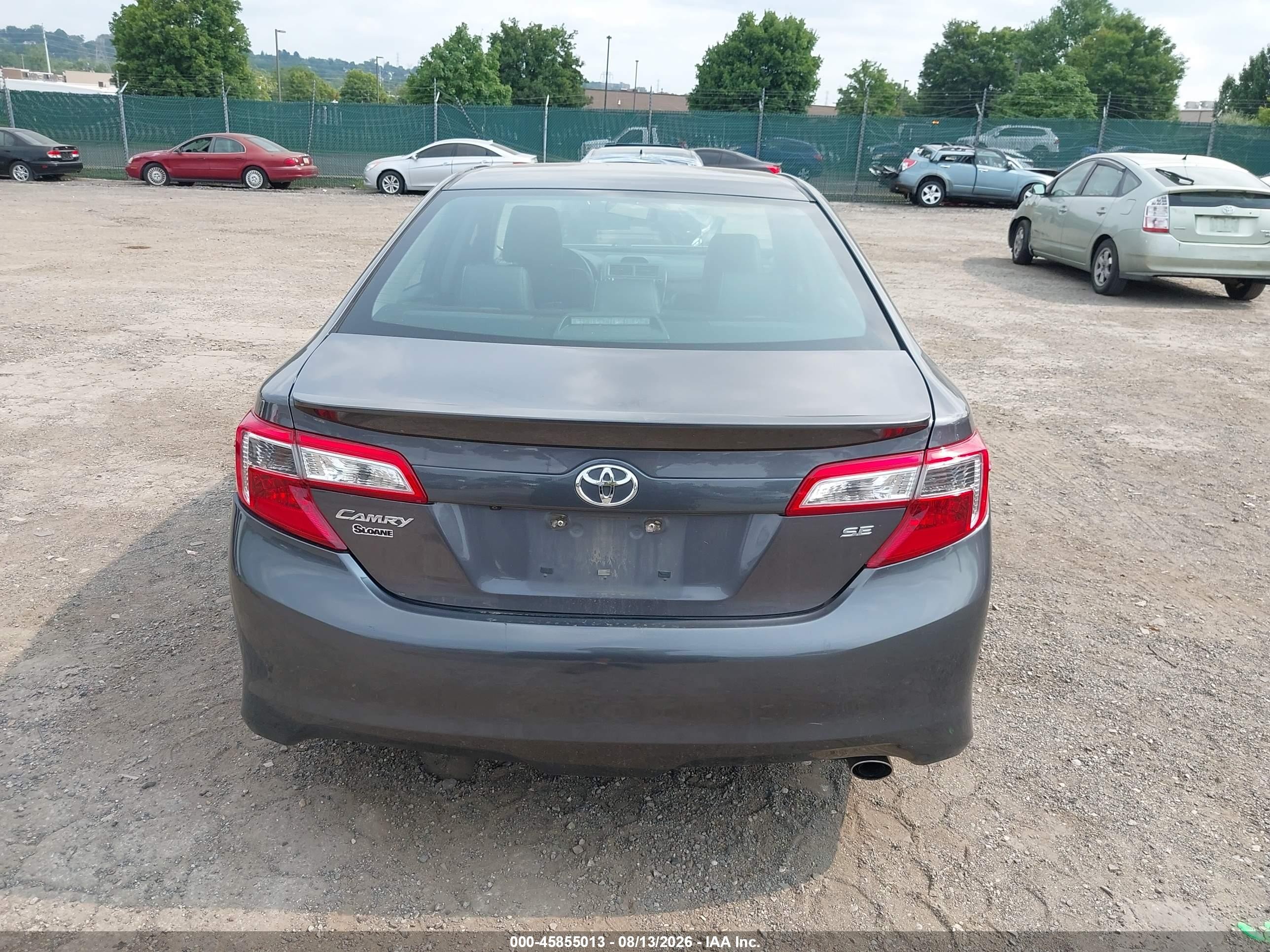2014 Toyota Camry Se Sport Gray vin: 4T1BF1FK1EU470569