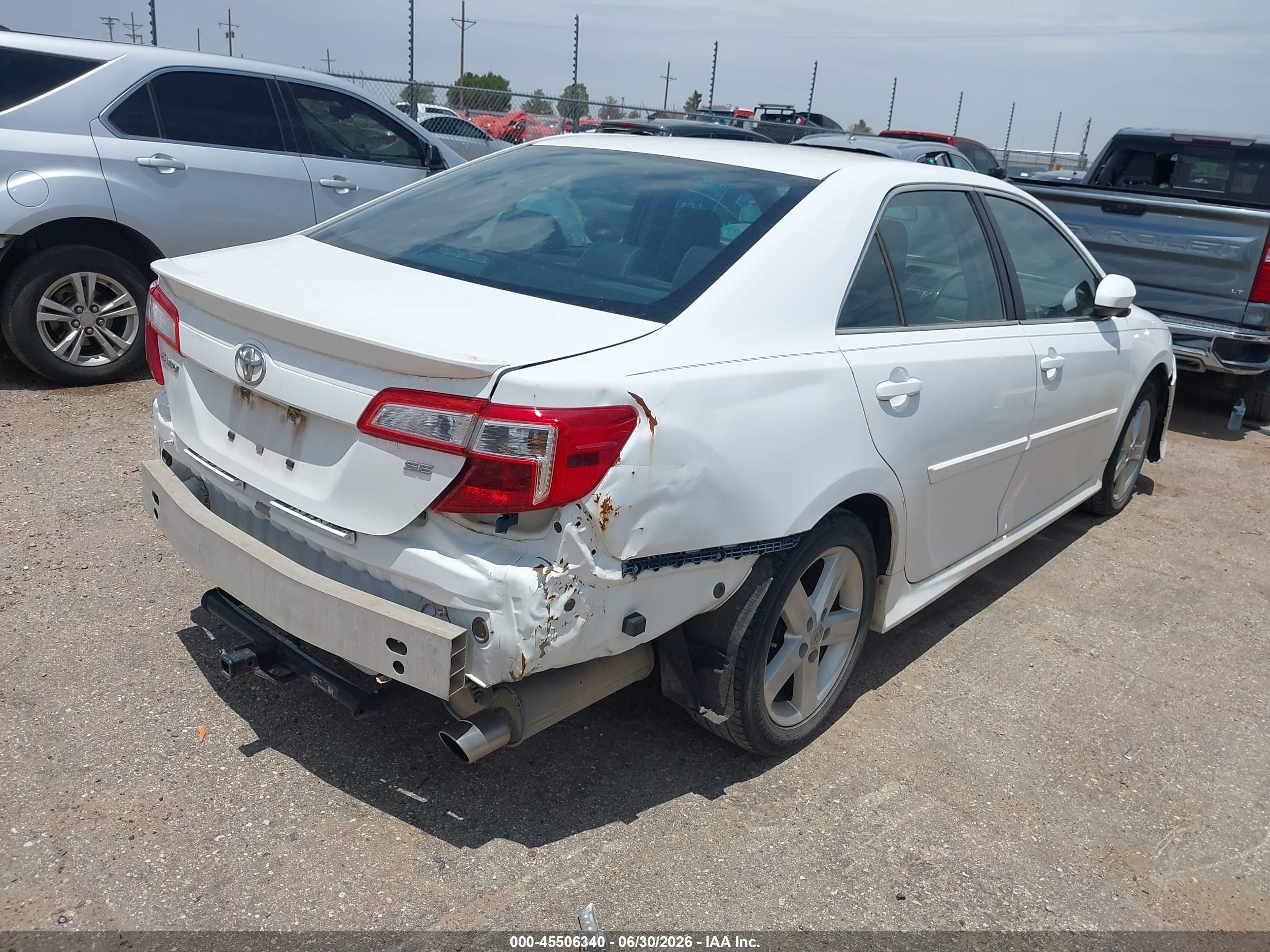 2014 Toyota Camry Se Белый vin: 4T1BF1FK1EU470667