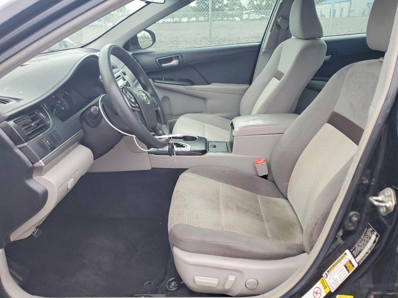 2014 Toyota Camry Le Black vin: 4T1BF1FK1EU472158