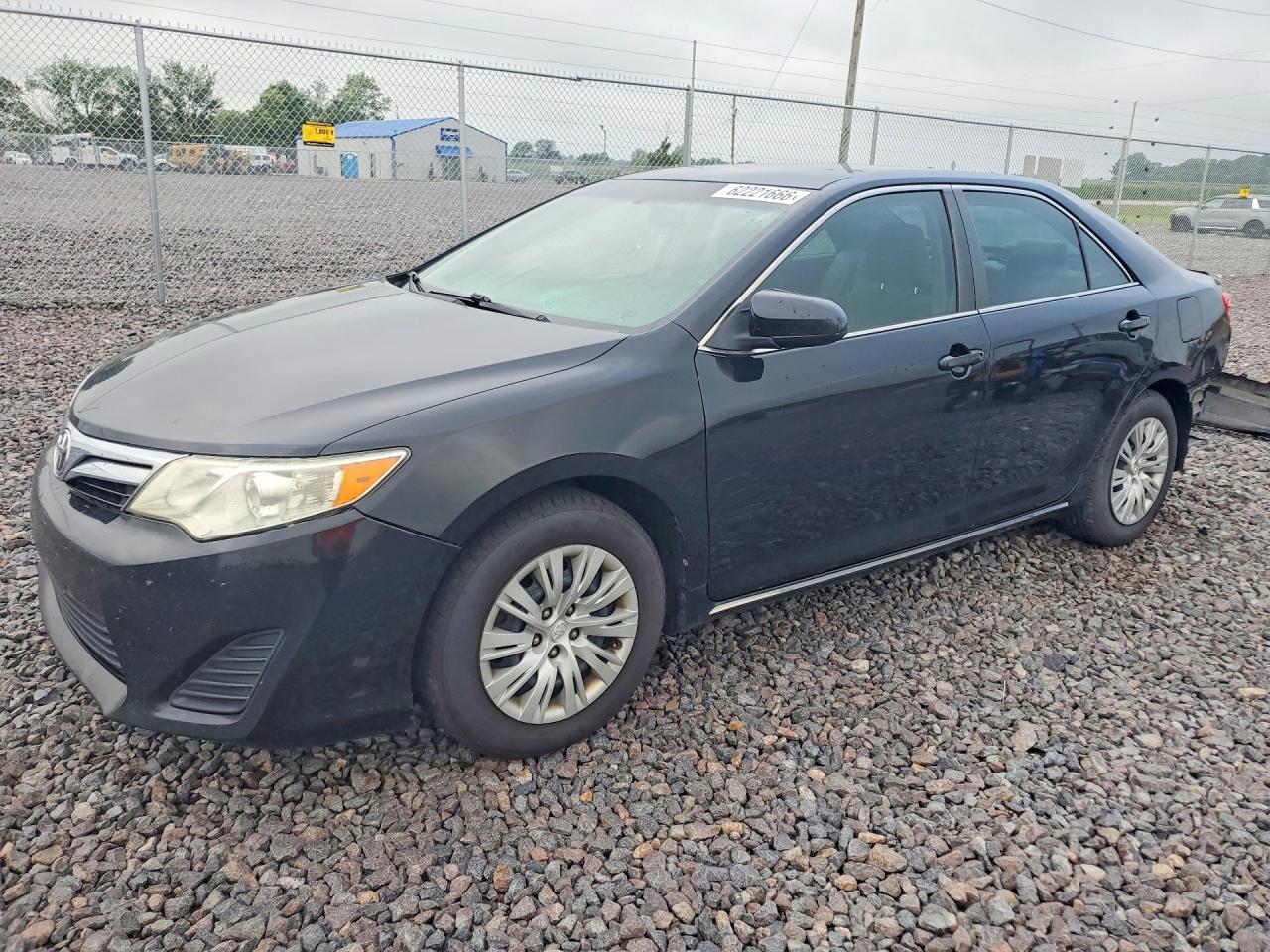 2014 Toyota Camry Le Black vin: 4T1BF1FK1EU472158