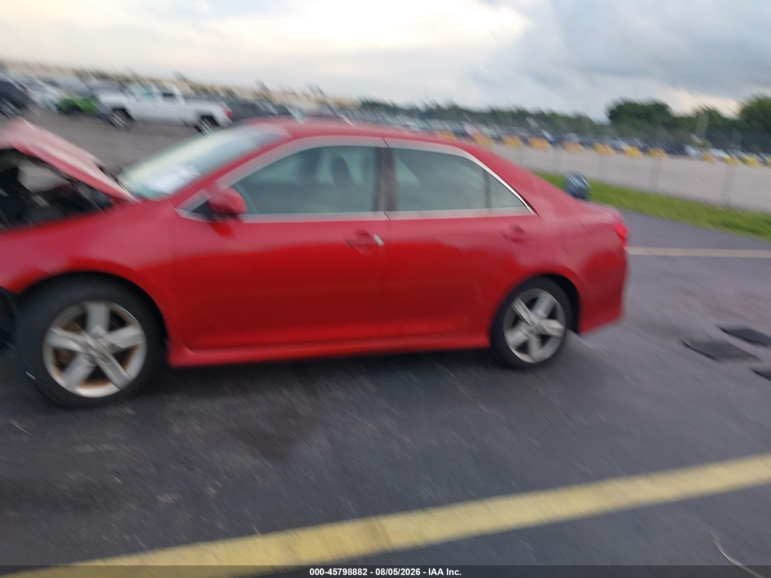 2014 Toyota Camry Se Red vin: 4T1BF1FK1EU727455