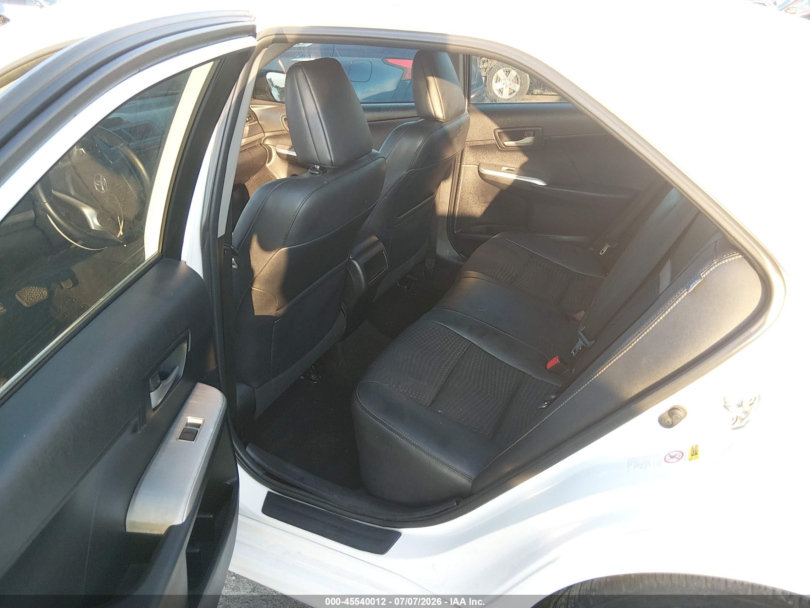 2014 Toyota Camry Se Sport Белый vin: 4T1BF1FK1EU728038