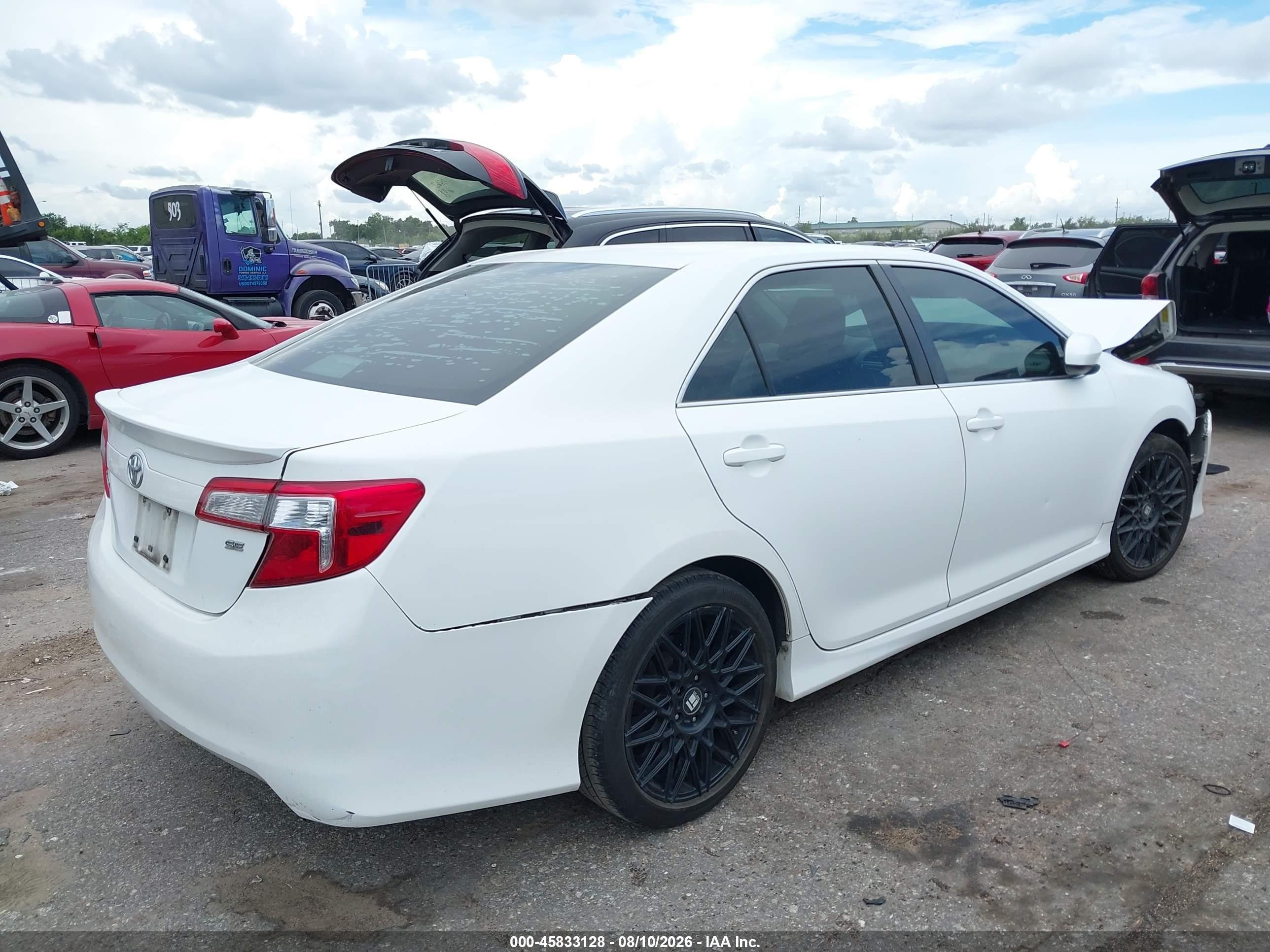 2014 Toyota Camry Se Sport White vin: 4T1BF1FK1EU733255