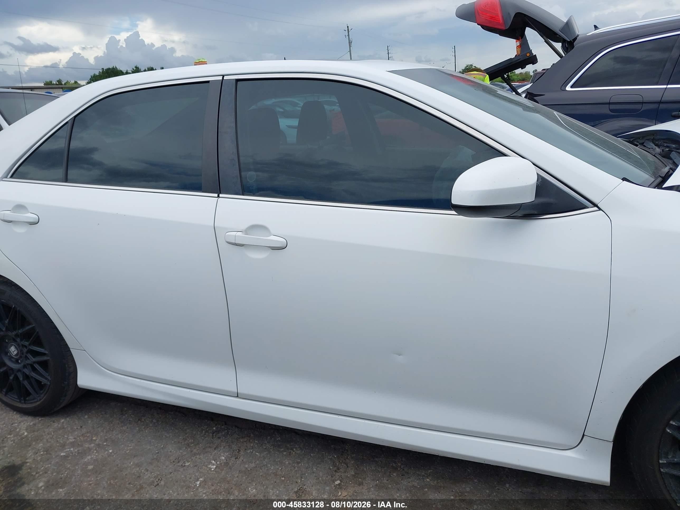 2014 Toyota Camry Se Sport White vin: 4T1BF1FK1EU733255