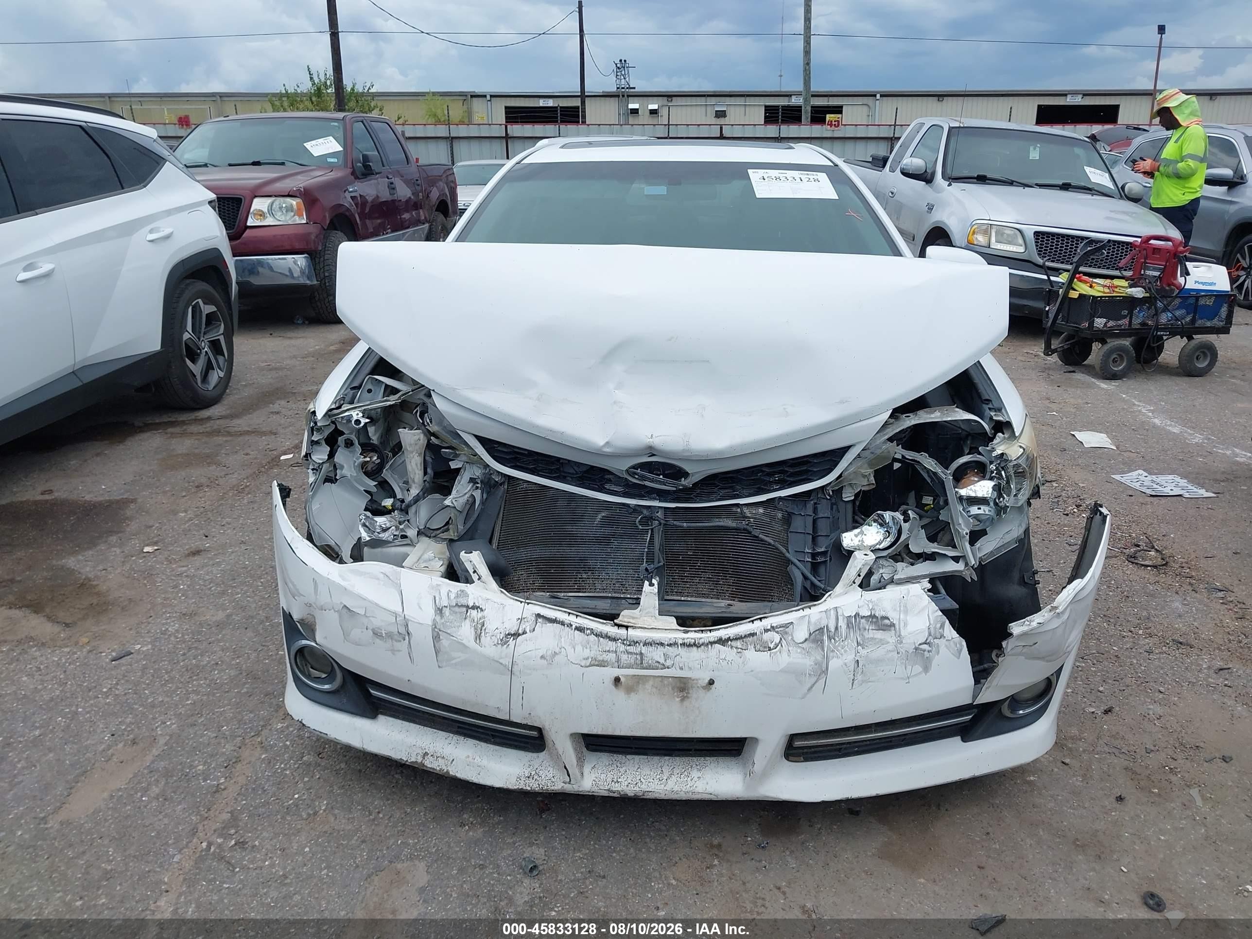 2014 Toyota Camry Se Sport White vin: 4T1BF1FK1EU733255