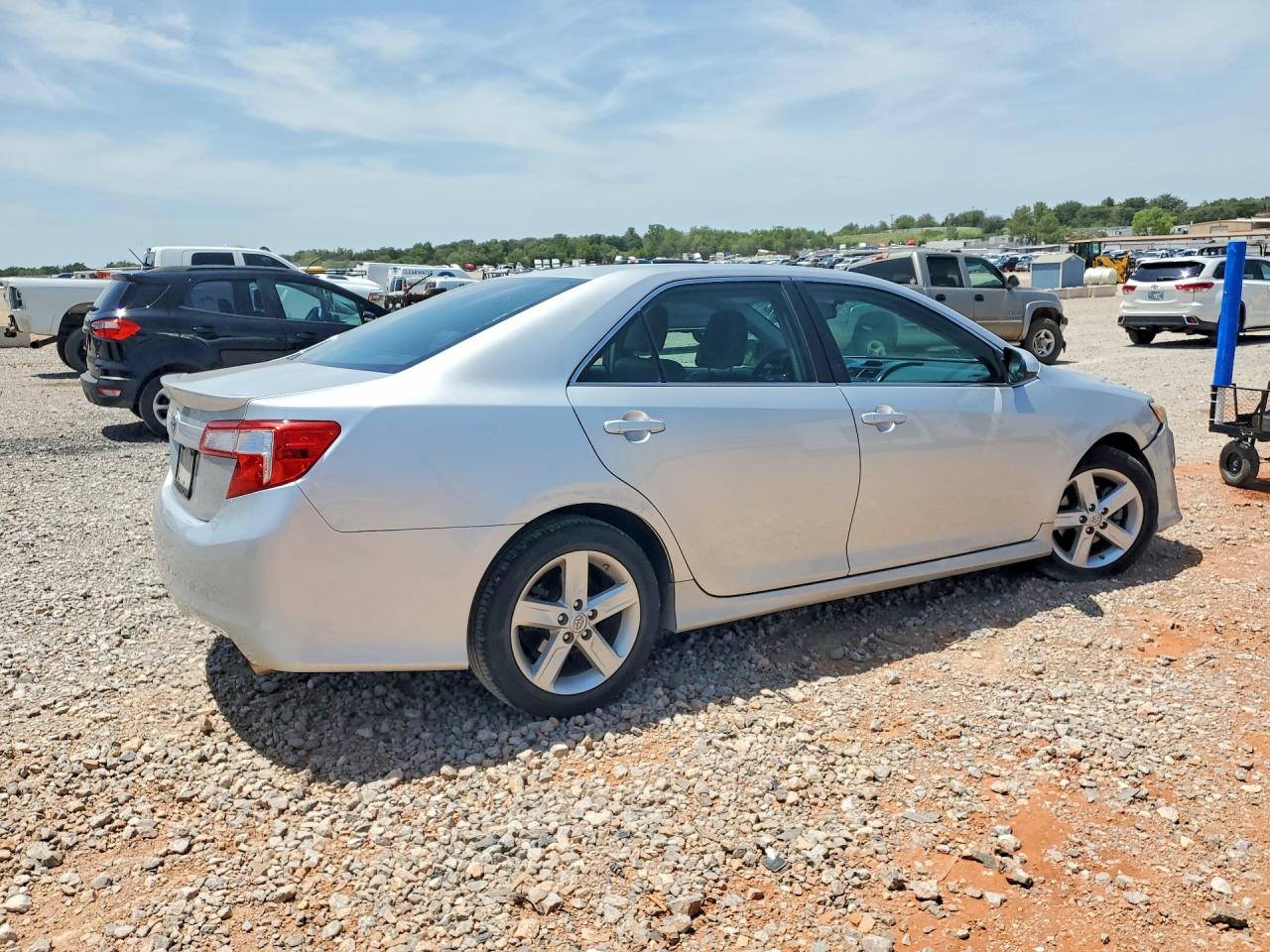 2014 Toyota Camry Silver vin: 4T1BF1FK1EU750752