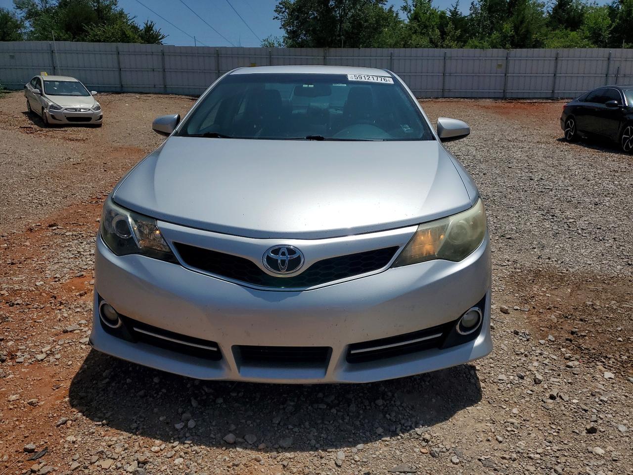 2014 Toyota Camry Silver vin: 4T1BF1FK1EU750752