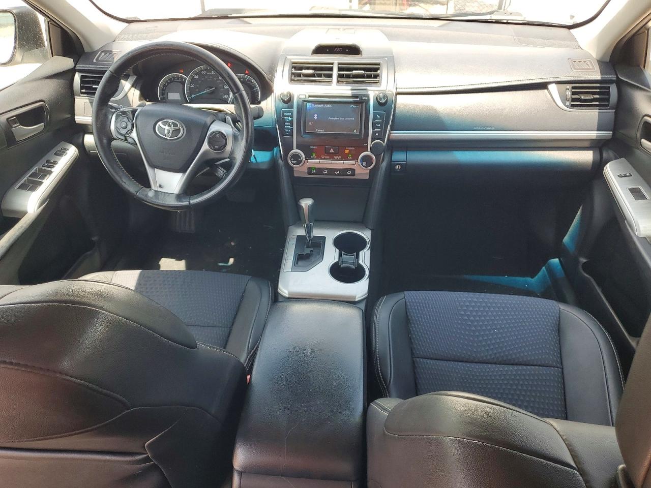 2014 Toyota Camry Silver vin: 4T1BF1FK1EU750752