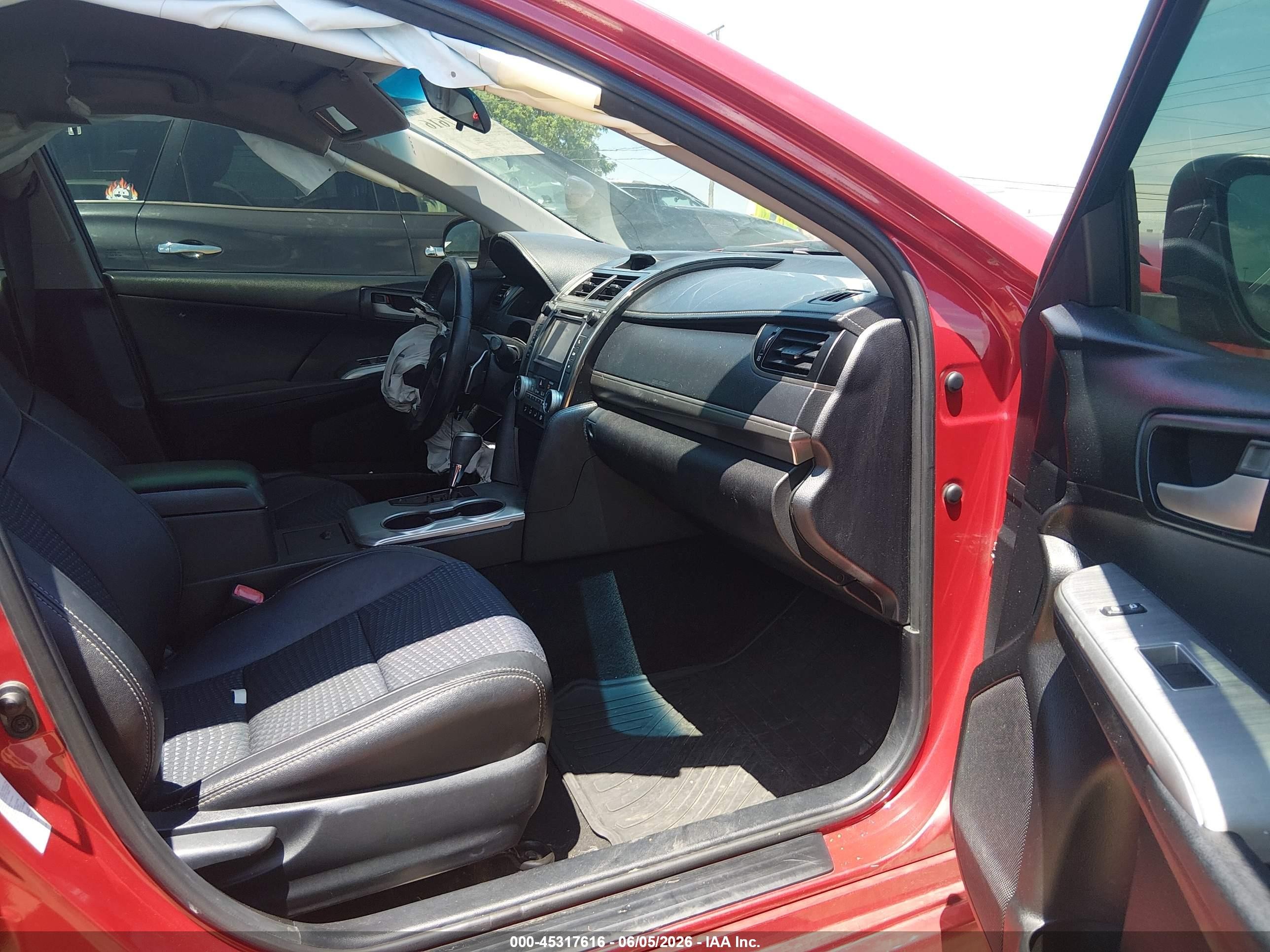 2014 Toyota Camry Se Red vin: 4T1BF1FK1EU752422