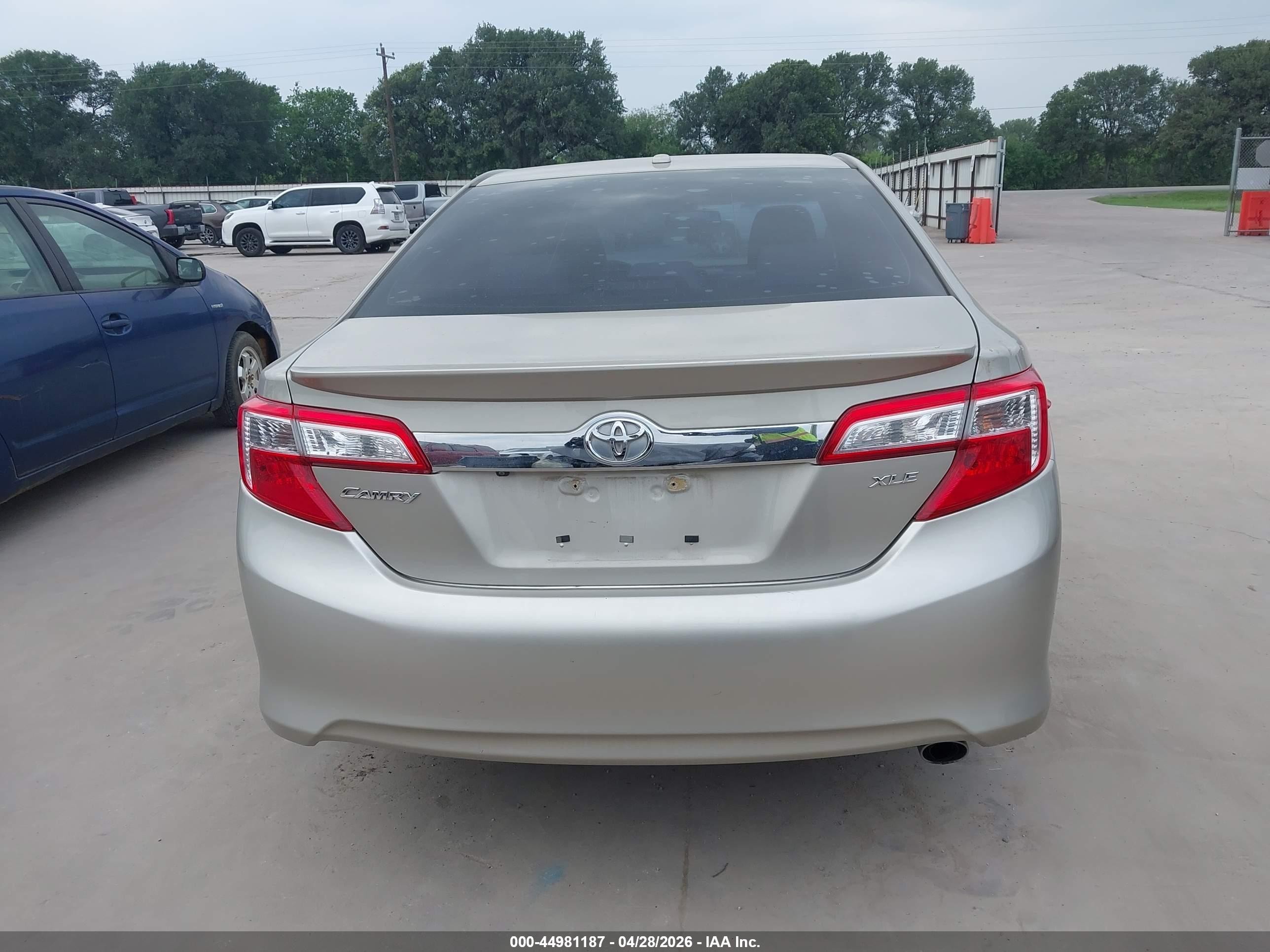 2014 Toyota Camry Xle Tan vin: 4T1BF1FK1EU772928