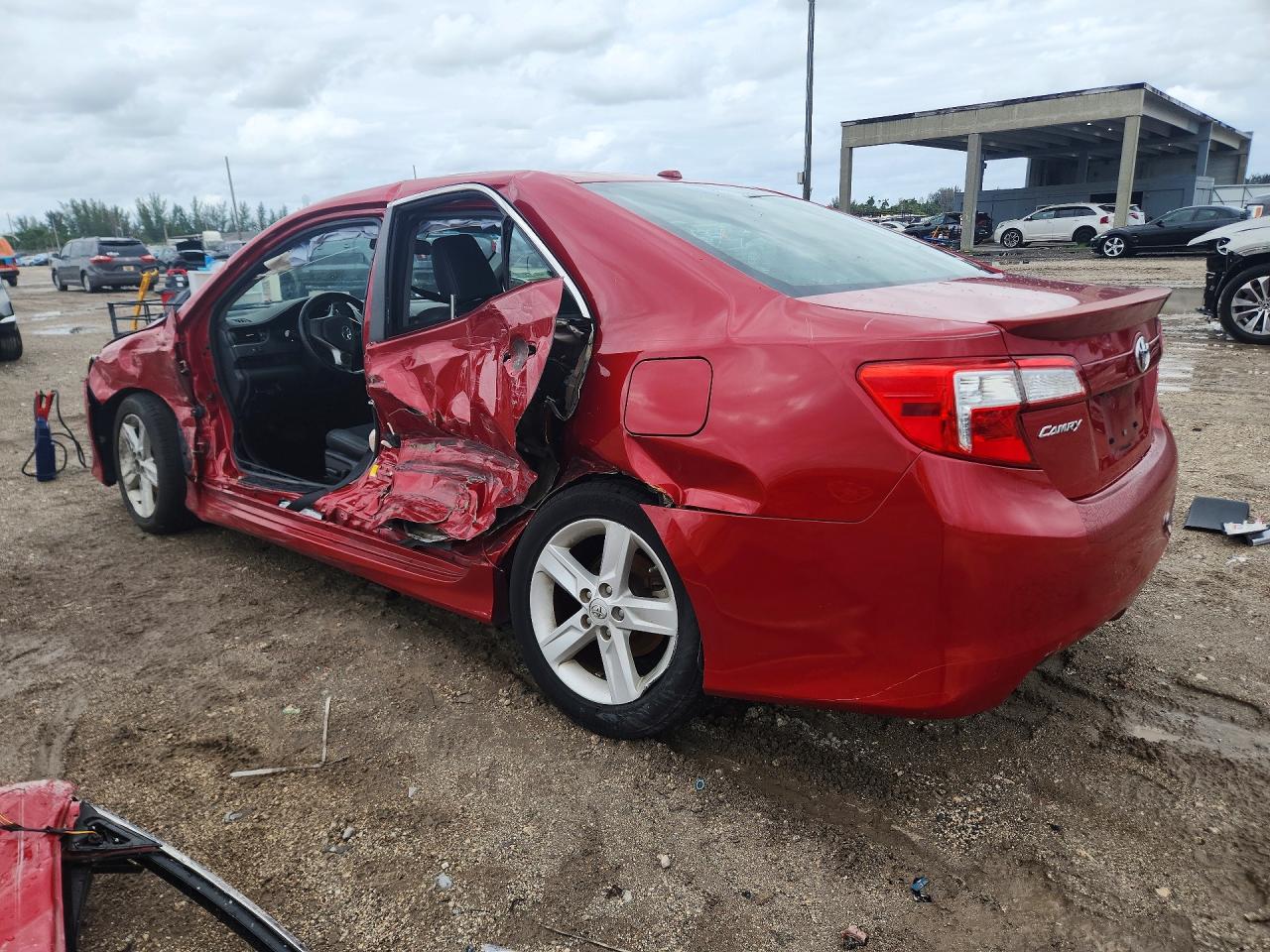 2014 Toyota Camry Se Красный vin: 4T1BF1FK1EU793245