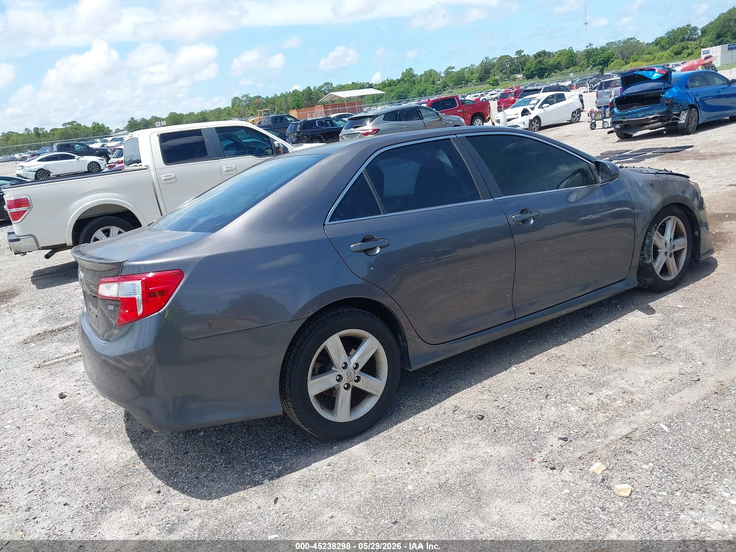 2014 Toyota Camry Se Gray vin: 4T1BF1FK1EU814403