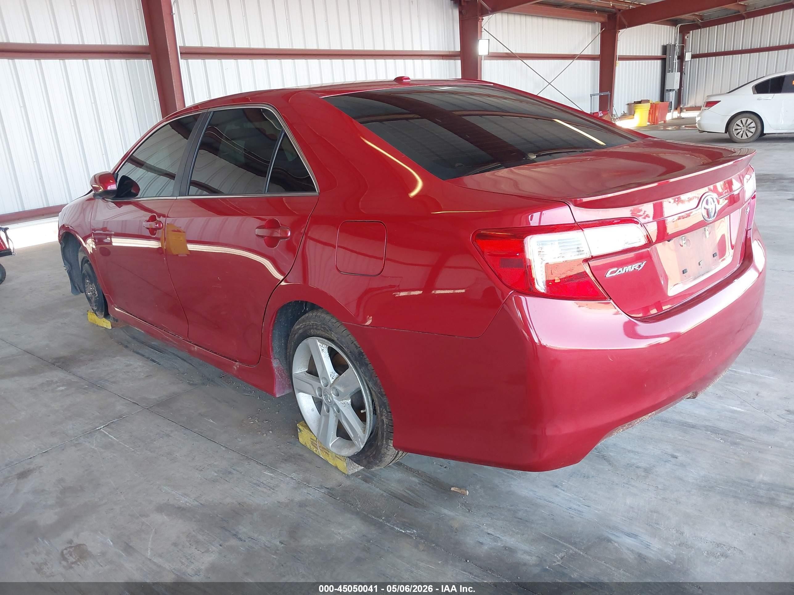 2014 Toyota Camry Se Red vin: 4T1BF1FK1EU819987