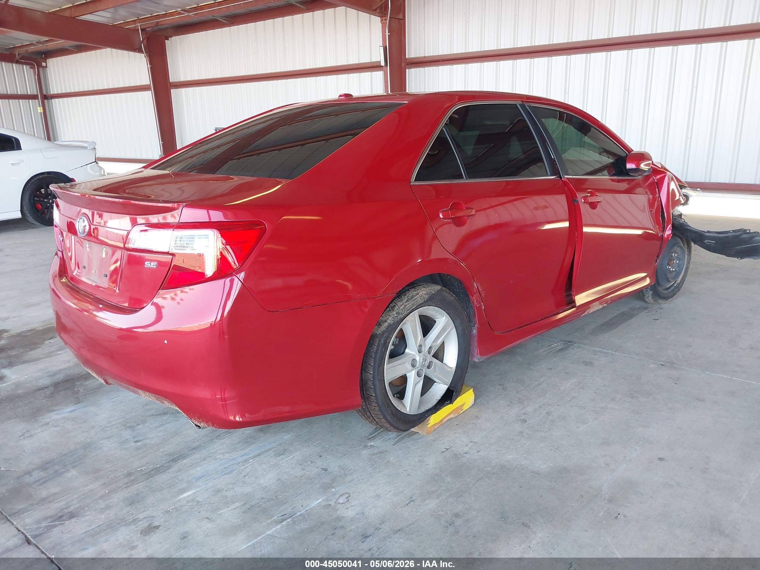 2014 Toyota Camry Se Red vin: 4T1BF1FK1EU819987