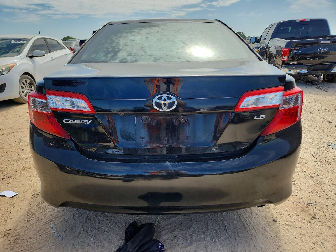 2014 Toyota Camry Le Черный vin: 4T1BF1FK1EU850060