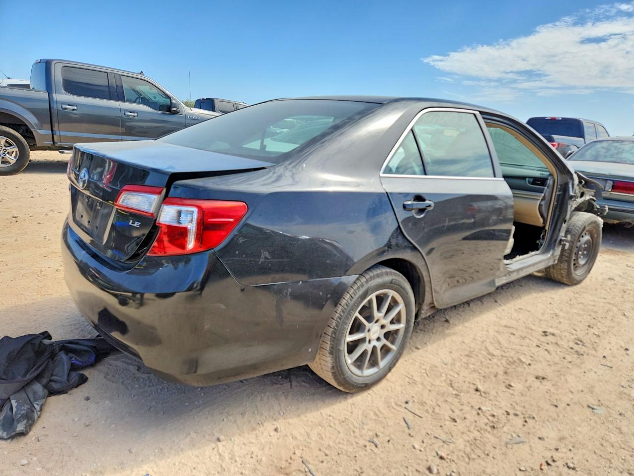 2014 Toyota Camry Le Черный vin: 4T1BF1FK1EU850060