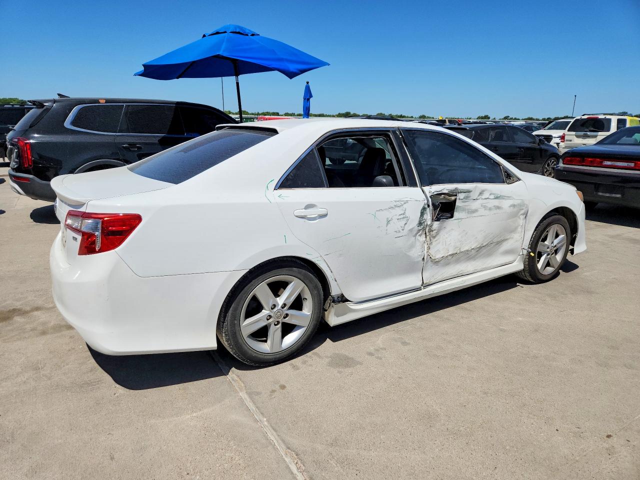 2014 Toyota Camry Se White vin: 4T1BF1FK1EU864606