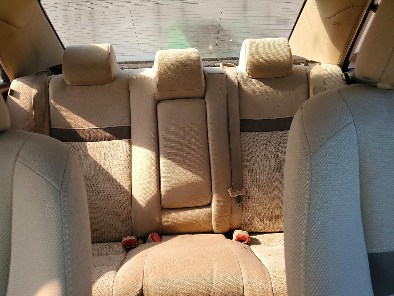 2014 Toyota Camry Le White vin: 4T1BF1FK1EU870034