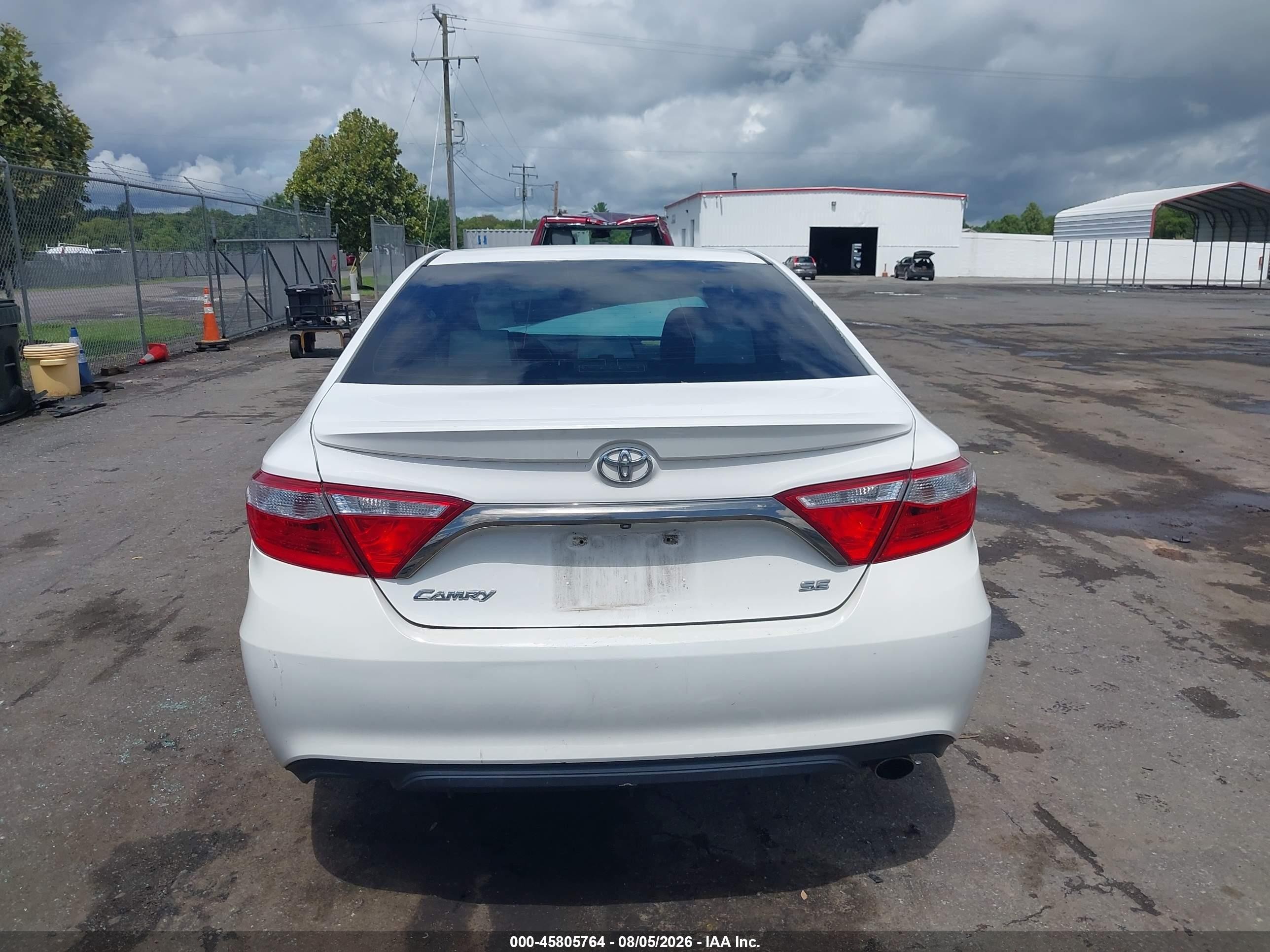 2015 Toyota Camry Se White vin: 4T1BF1FK1FU005209
