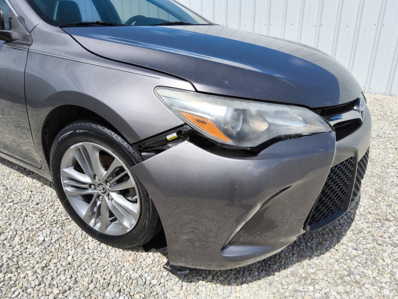 2015 Toyota Camry Se Gray vin: 4T1BF1FK1FU012337 Damage: Right Head Lamp, Faded, Repair Required