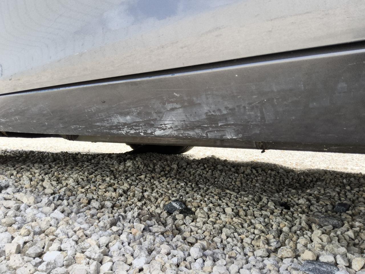 2015 Toyota Camry Se Gray vin: 4T1BF1FK1FU012337 Damage: Left Rocker Panel, Multiple Scratches Light, 4