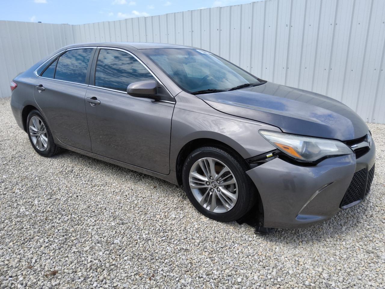 2015 Toyota Camry Se Gray vin: 4T1BF1FK1FU012337 Damage: Transmission, Broken, Replacement Required