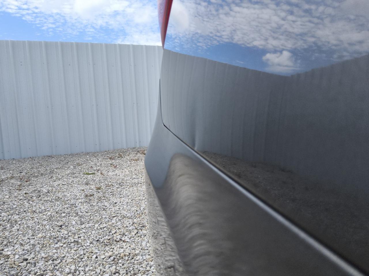 2015 Toyota Camry Se Gray vin: 4T1BF1FK1FU012337 Damage: Right Qtr Panel, Dent(S) W/No Paint Dmg, 3 To 4 Inches