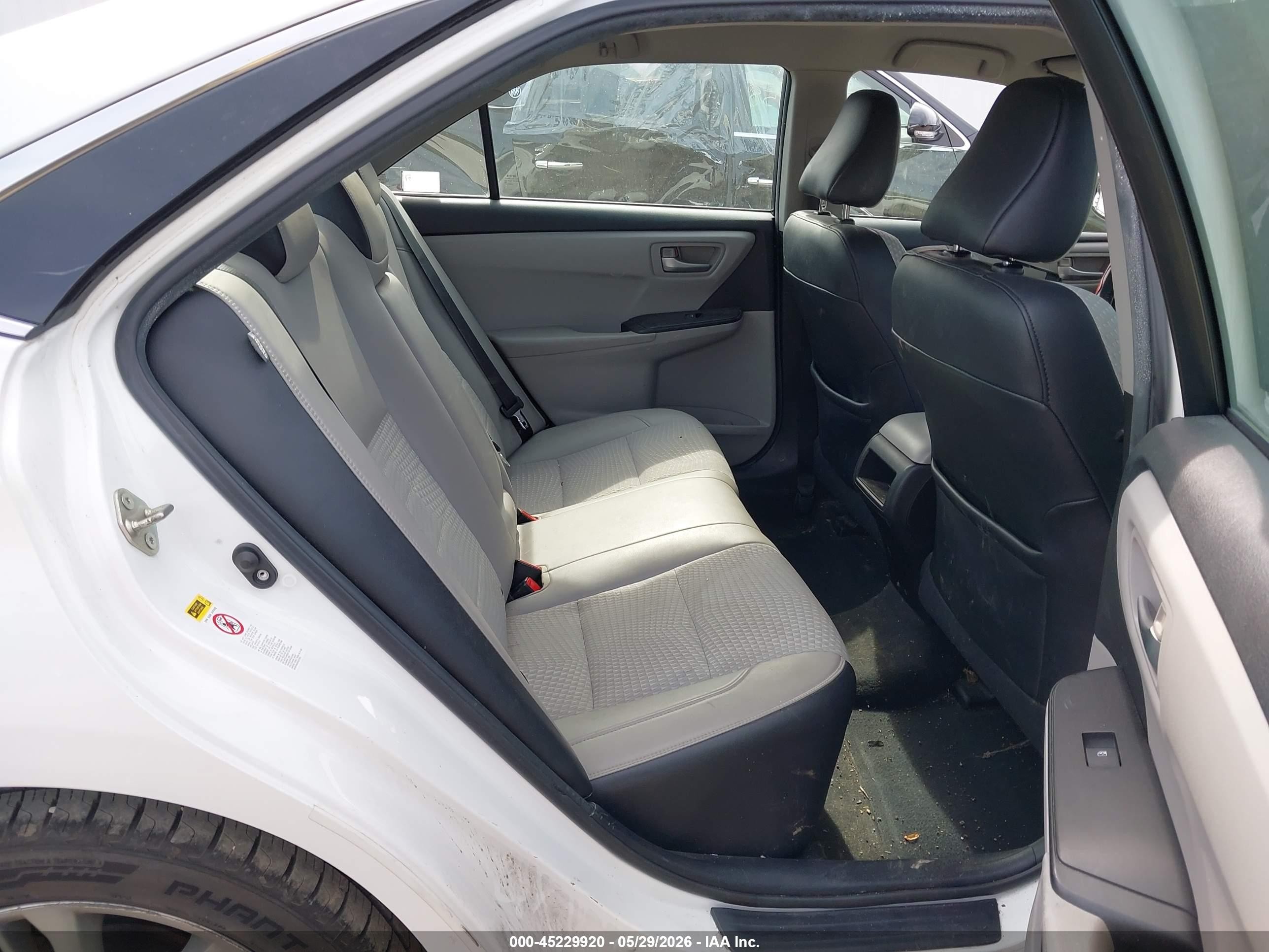 2015 Toyota Camry Se White vin: 4T1BF1FK1FU014900