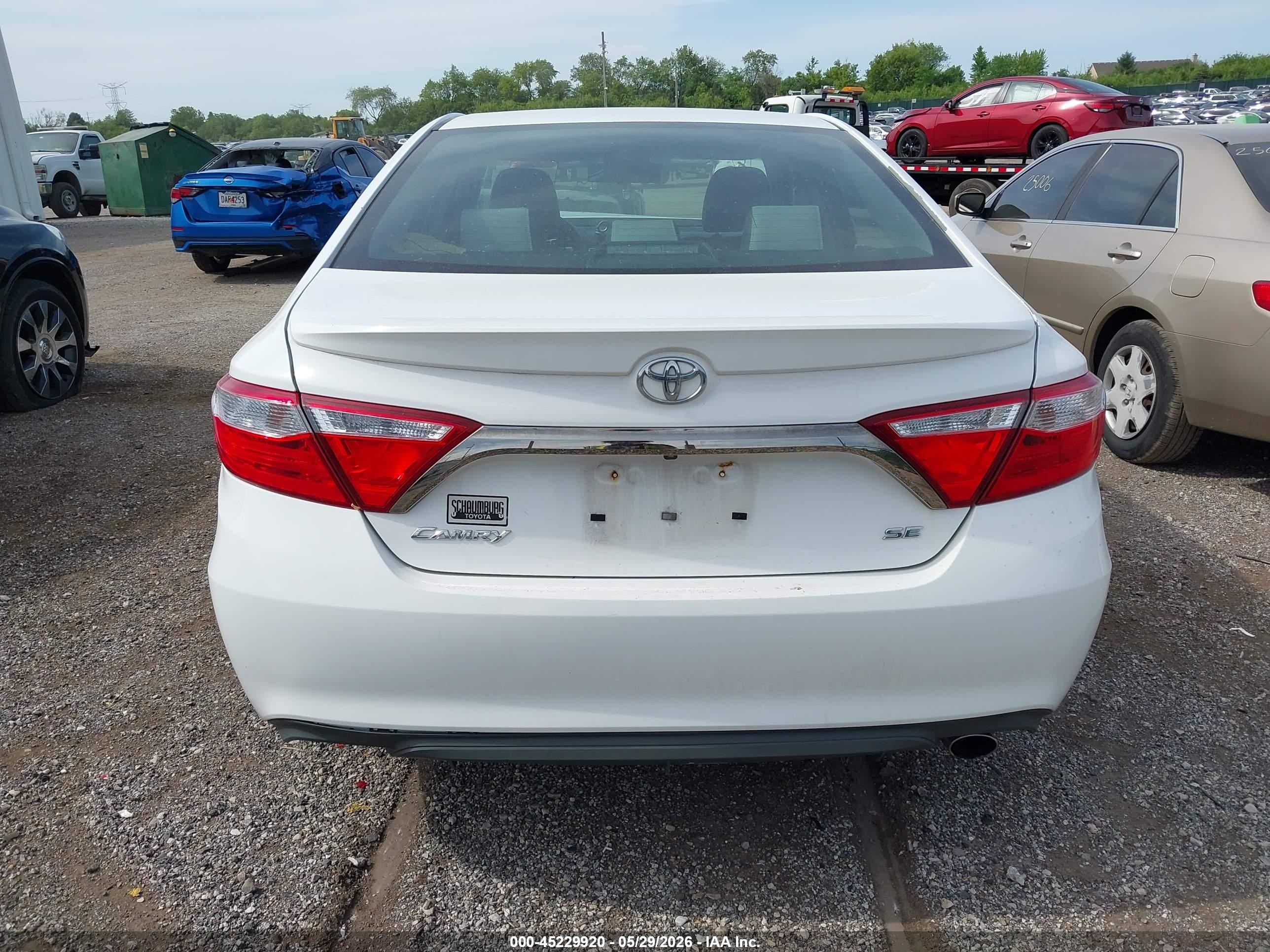 2015 Toyota Camry Se White vin: 4T1BF1FK1FU014900