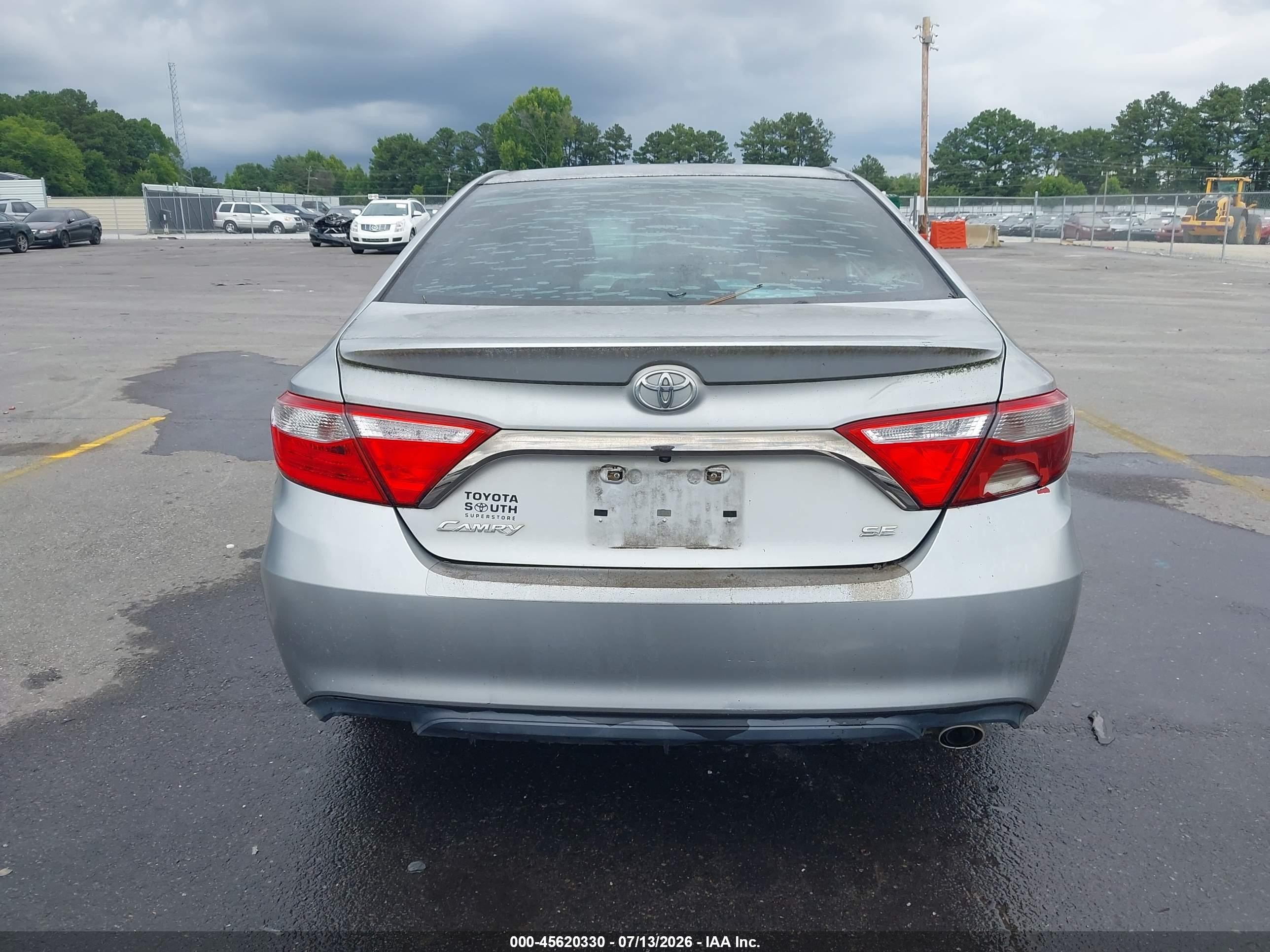 2015 Toyota Camry Se Silver vin: 4T1BF1FK1FU020762