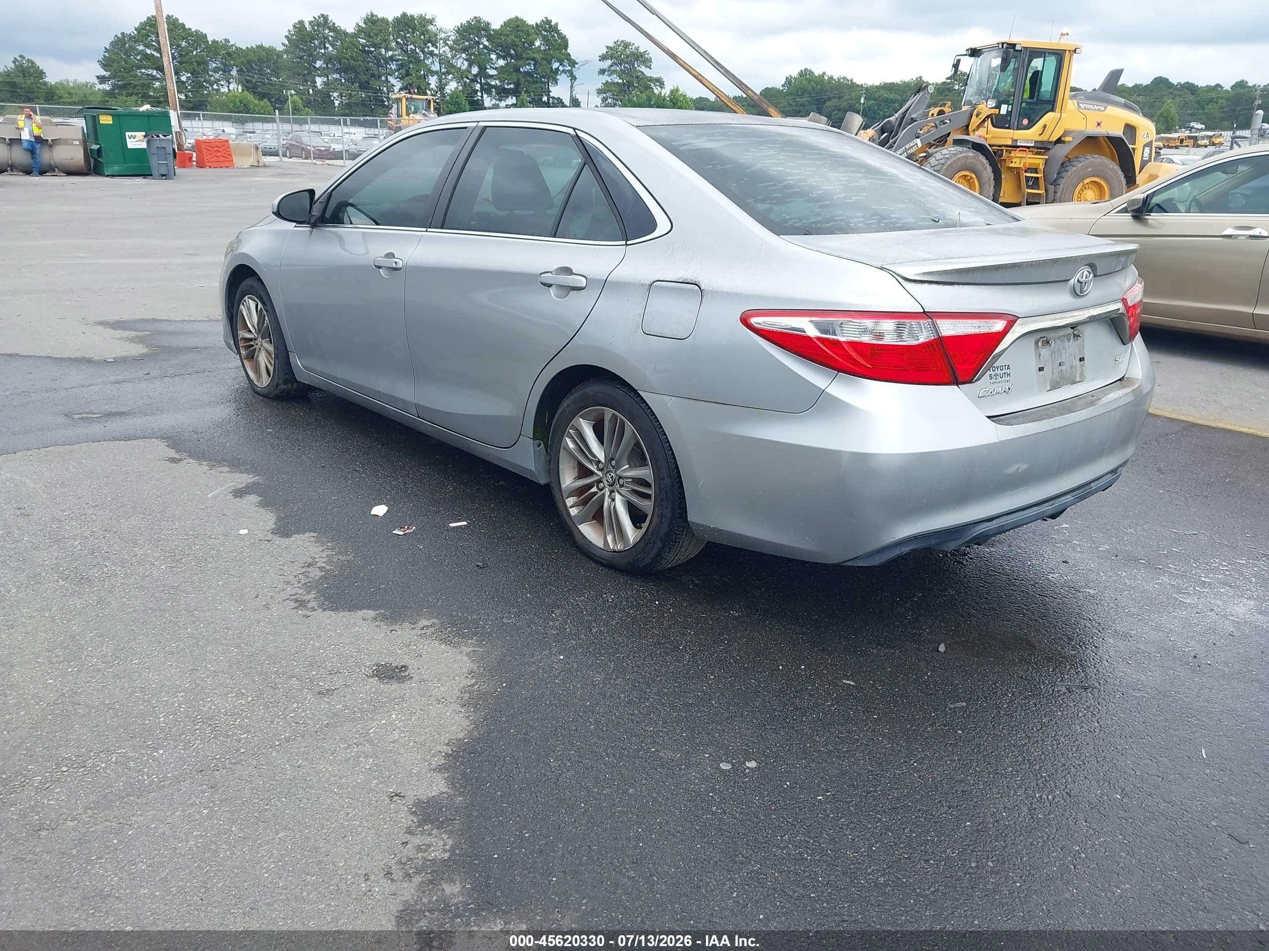 2015 Toyota Camry Se Silver vin: 4T1BF1FK1FU020762