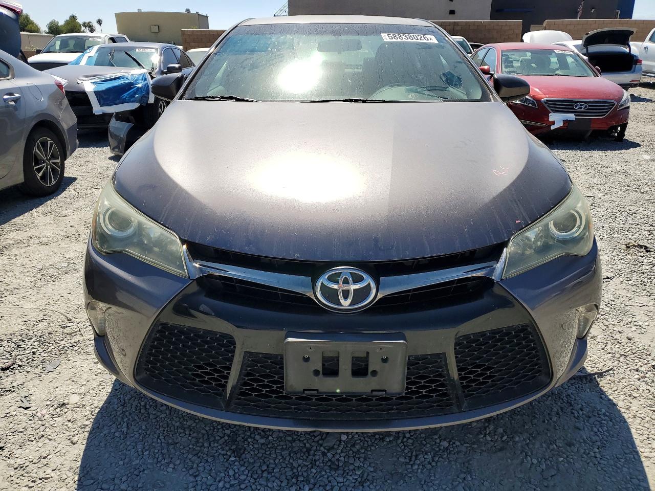 2015 Toyota Camry Se Charcoal vin: 4T1BF1FK1FU021801