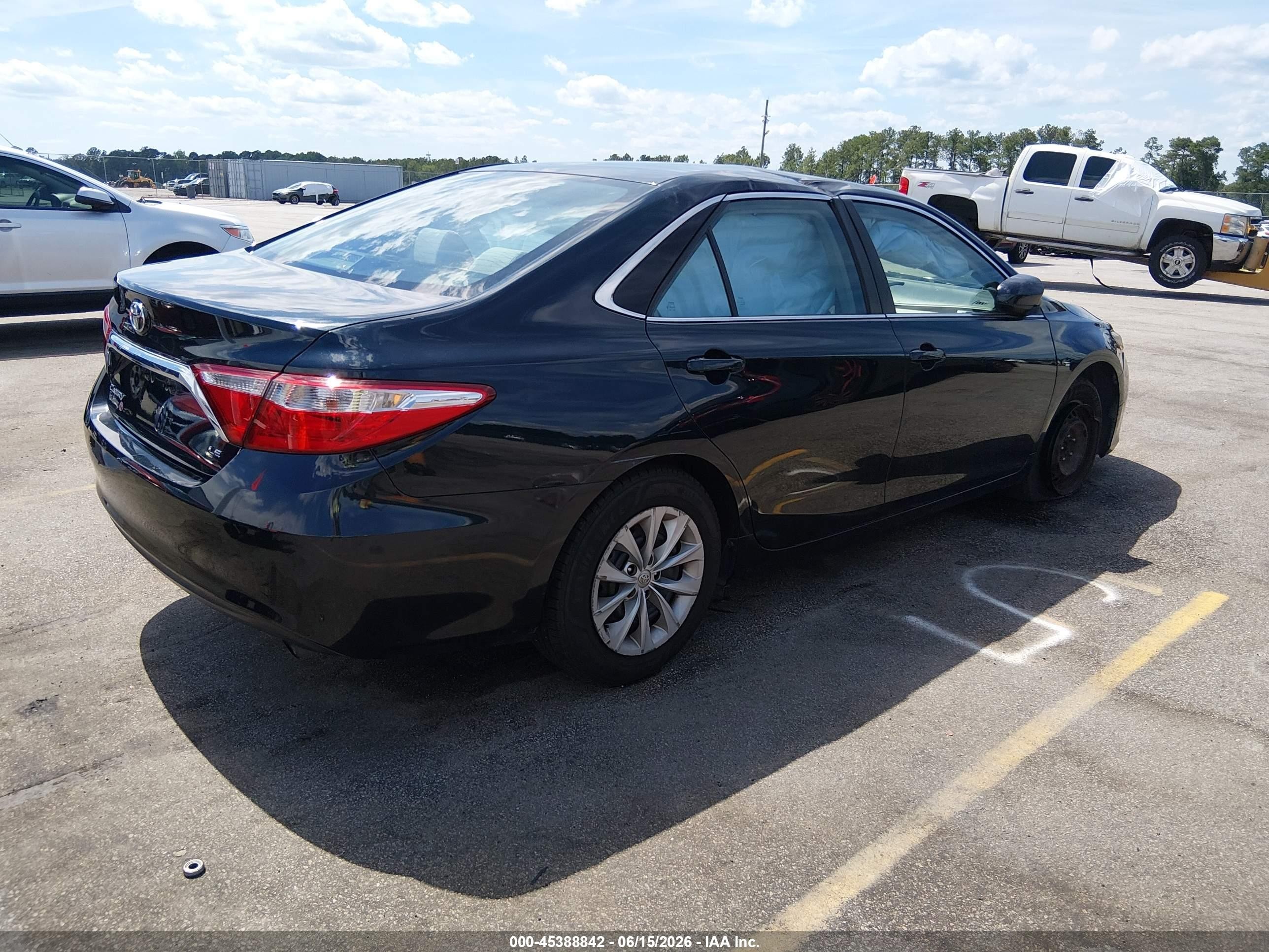 2015 Toyota Camry Le Черный vin: 4T1BF1FK1FU024536