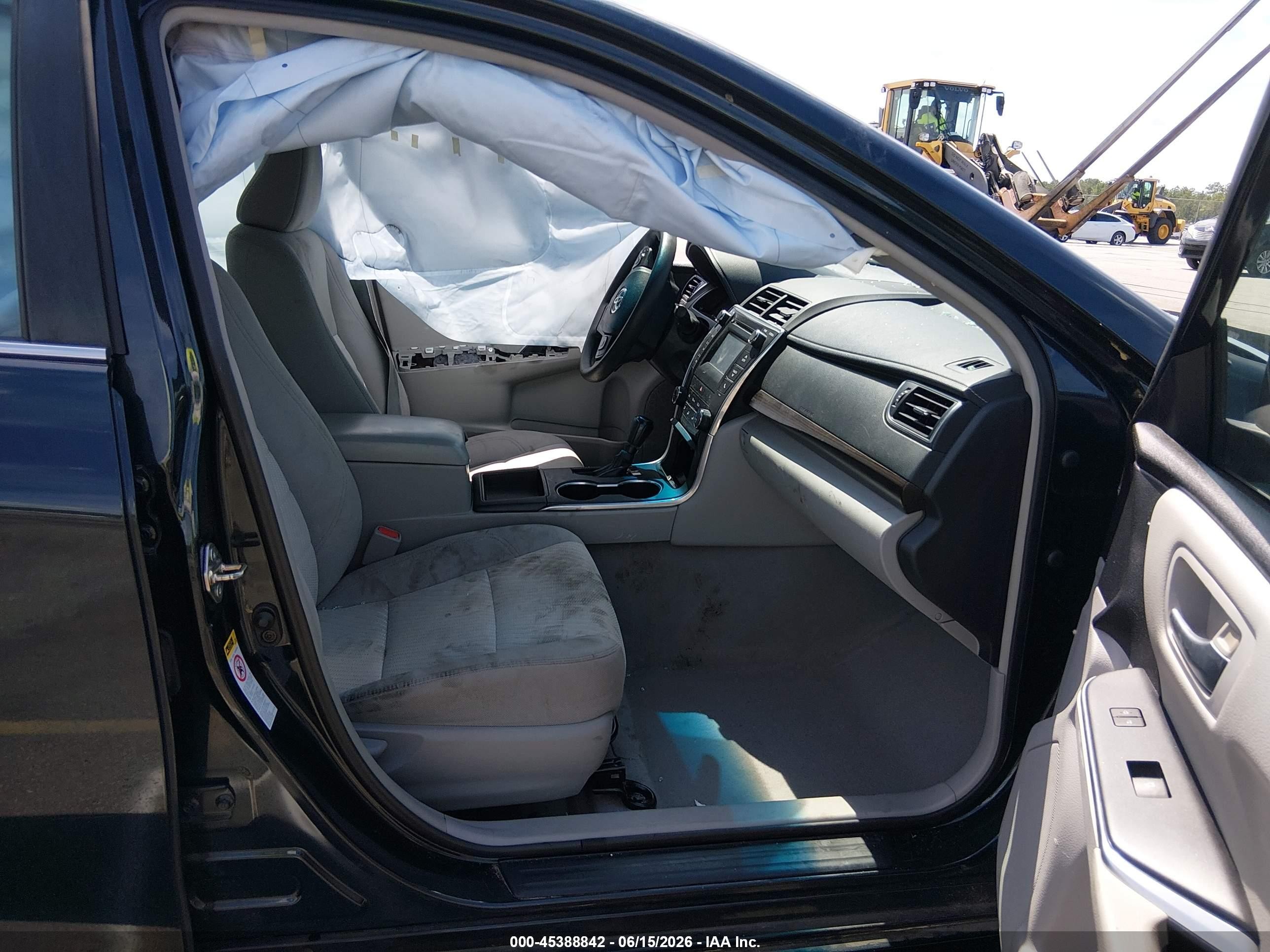 2015 Toyota Camry Le Черный vin: 4T1BF1FK1FU024536