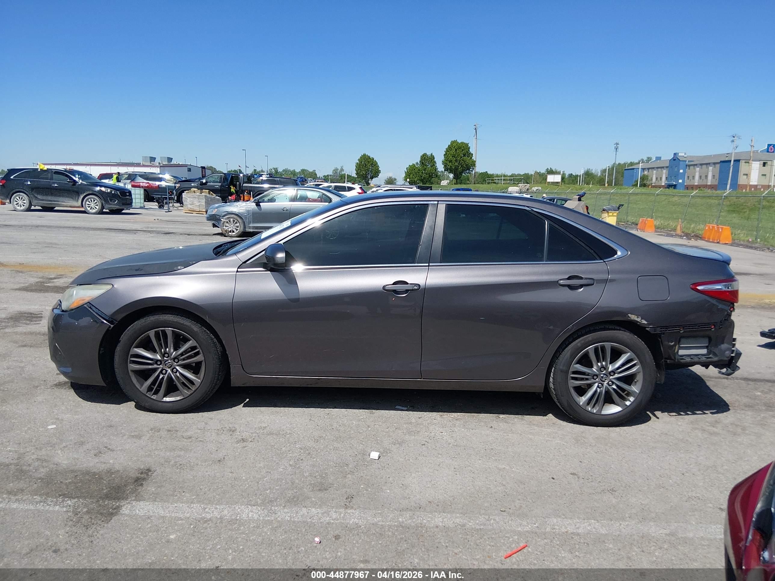 2015 Toyota Camry Se Gray vin: 4T1BF1FK1FU031647