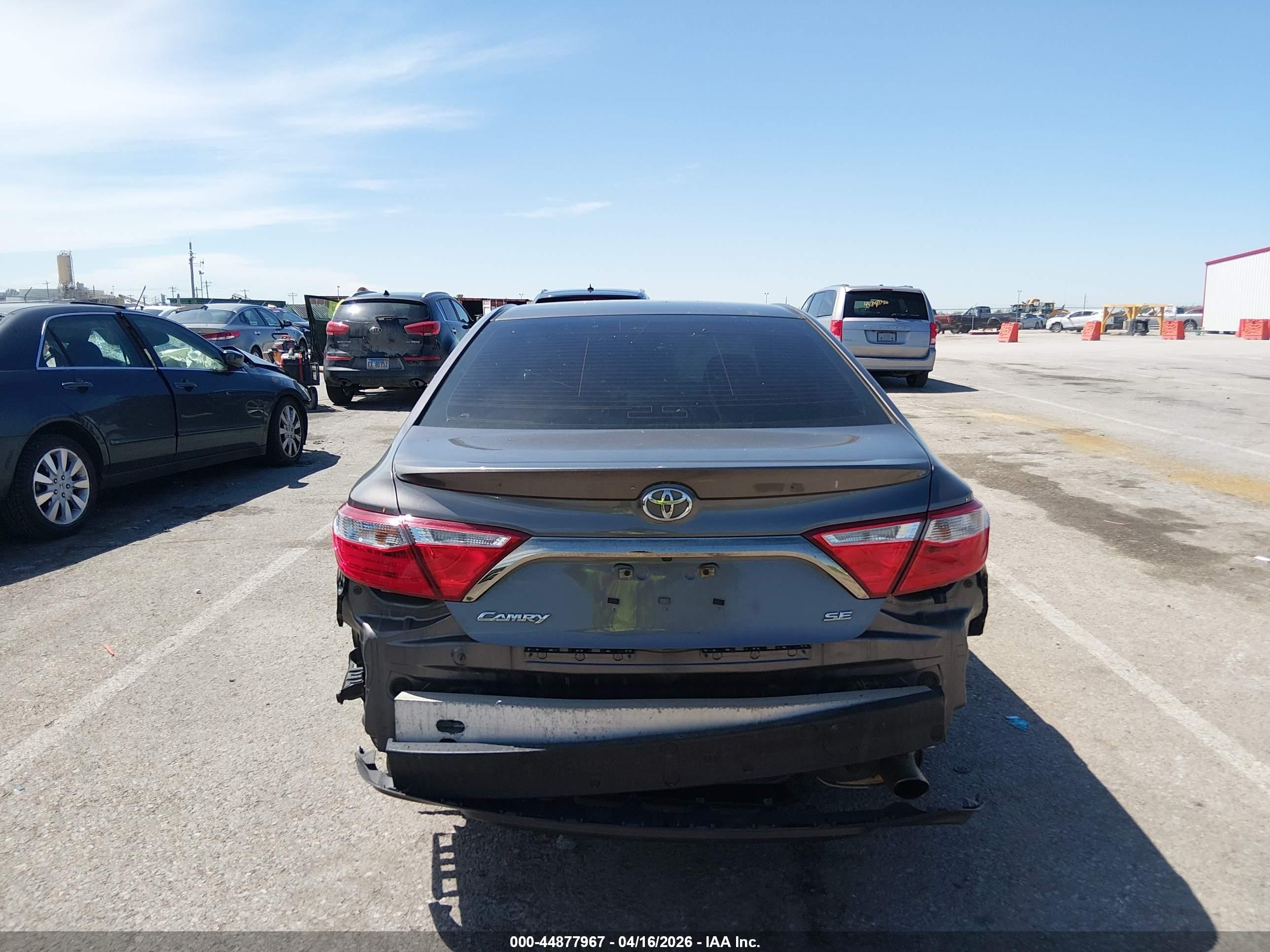 2015 Toyota Camry Se Gray vin: 4T1BF1FK1FU031647