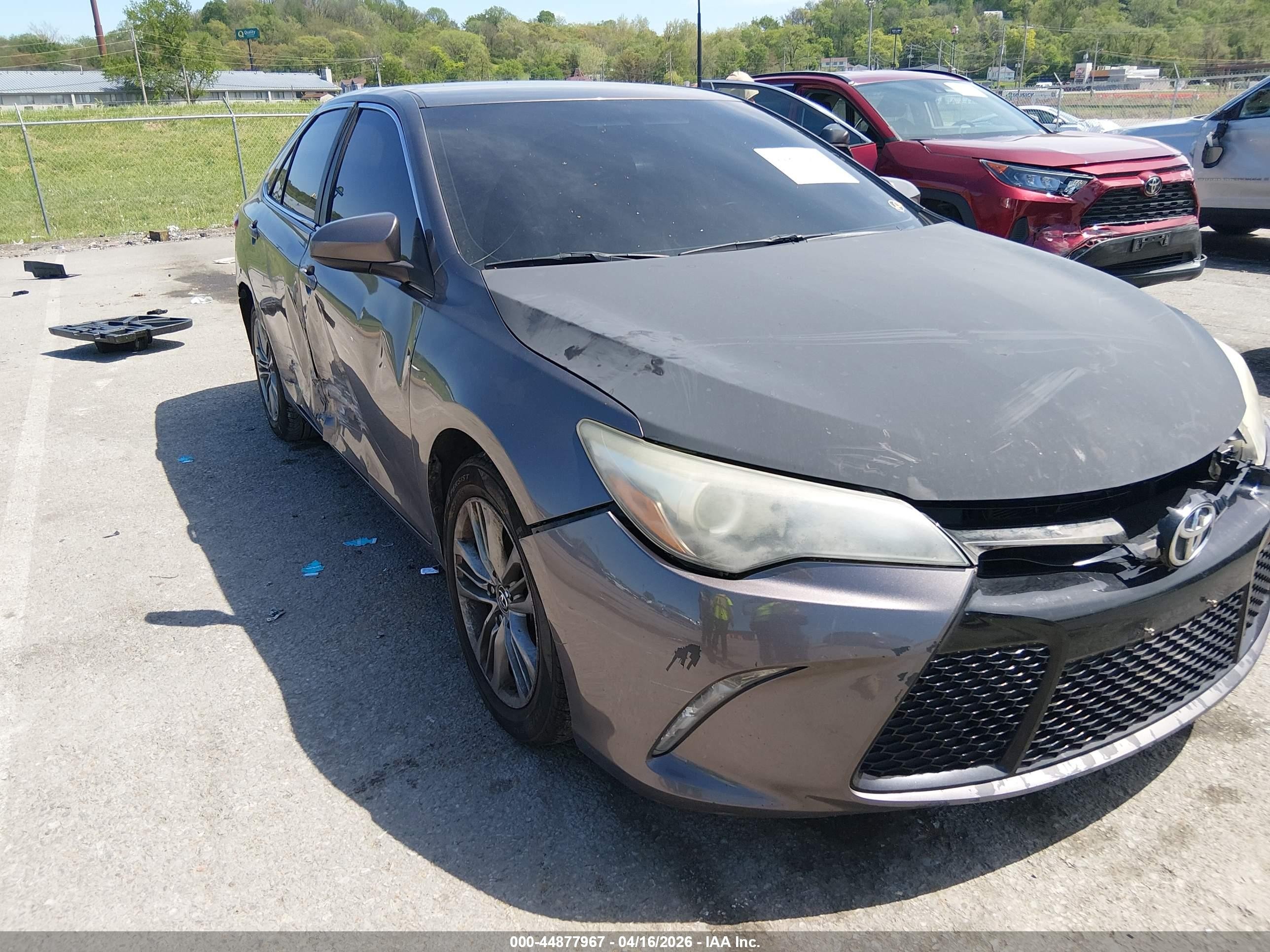 2015 Toyota Camry Se Gray vin: 4T1BF1FK1FU031647