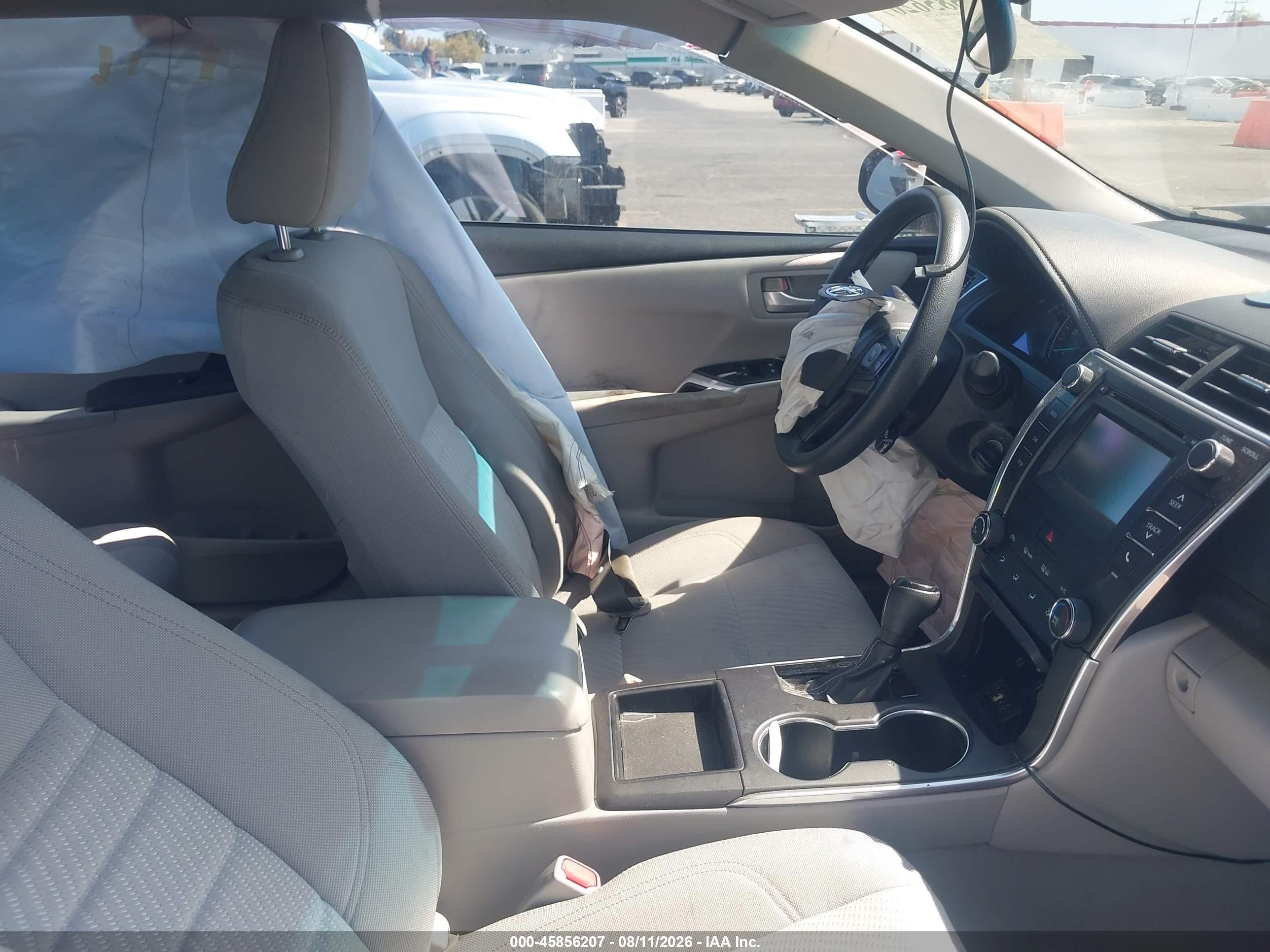 2015 Toyota Camry Le Gray vin: 4T1BF1FK1FU040381