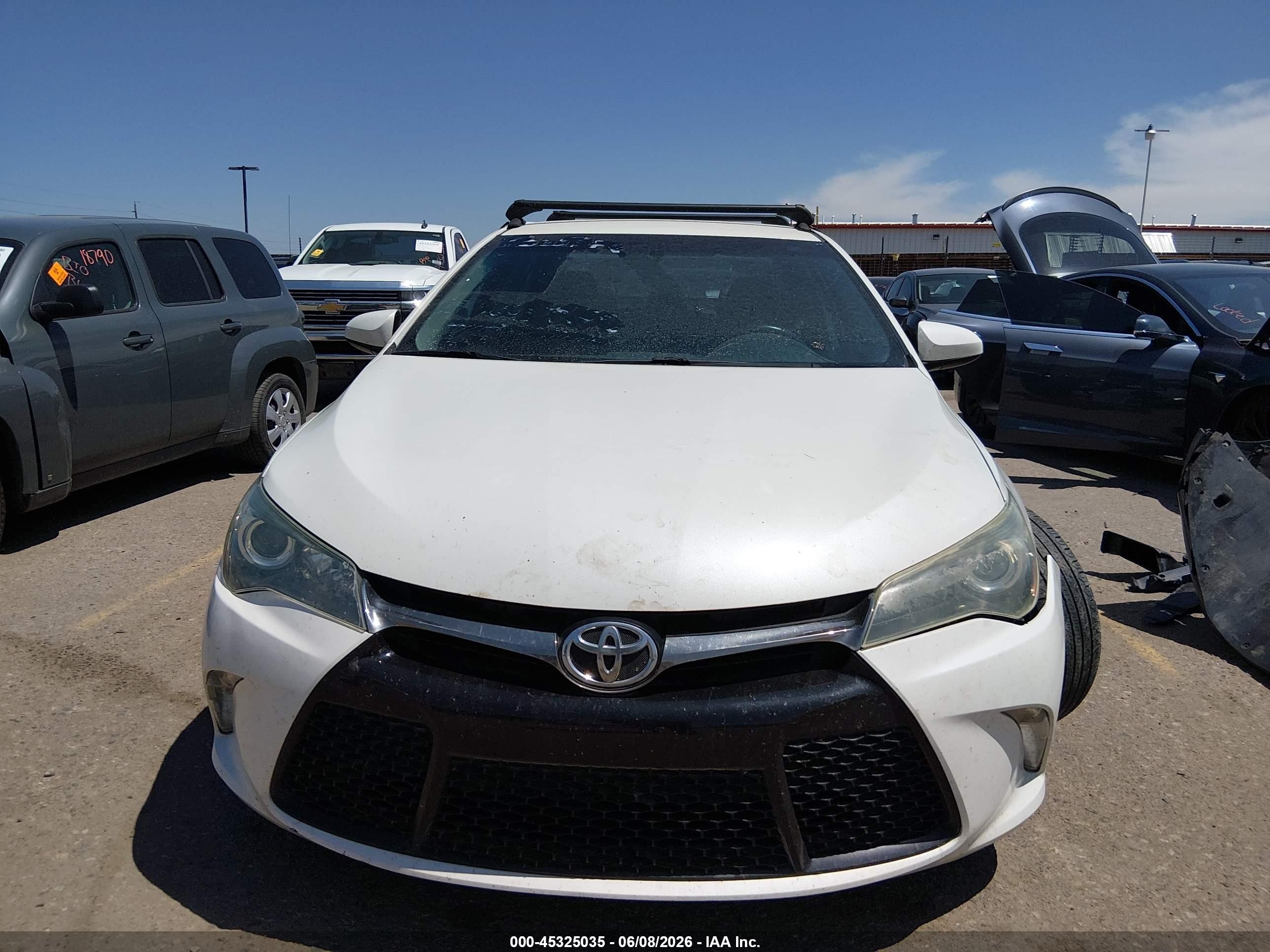 2015 Toyota Camry Se White vin: 4T1BF1FK1FU044110
