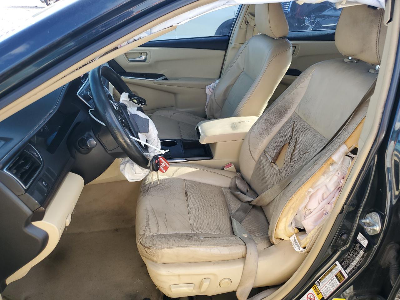 2015 Toyota Camry Le Blue vin: 4T1BF1FK1FU048139
